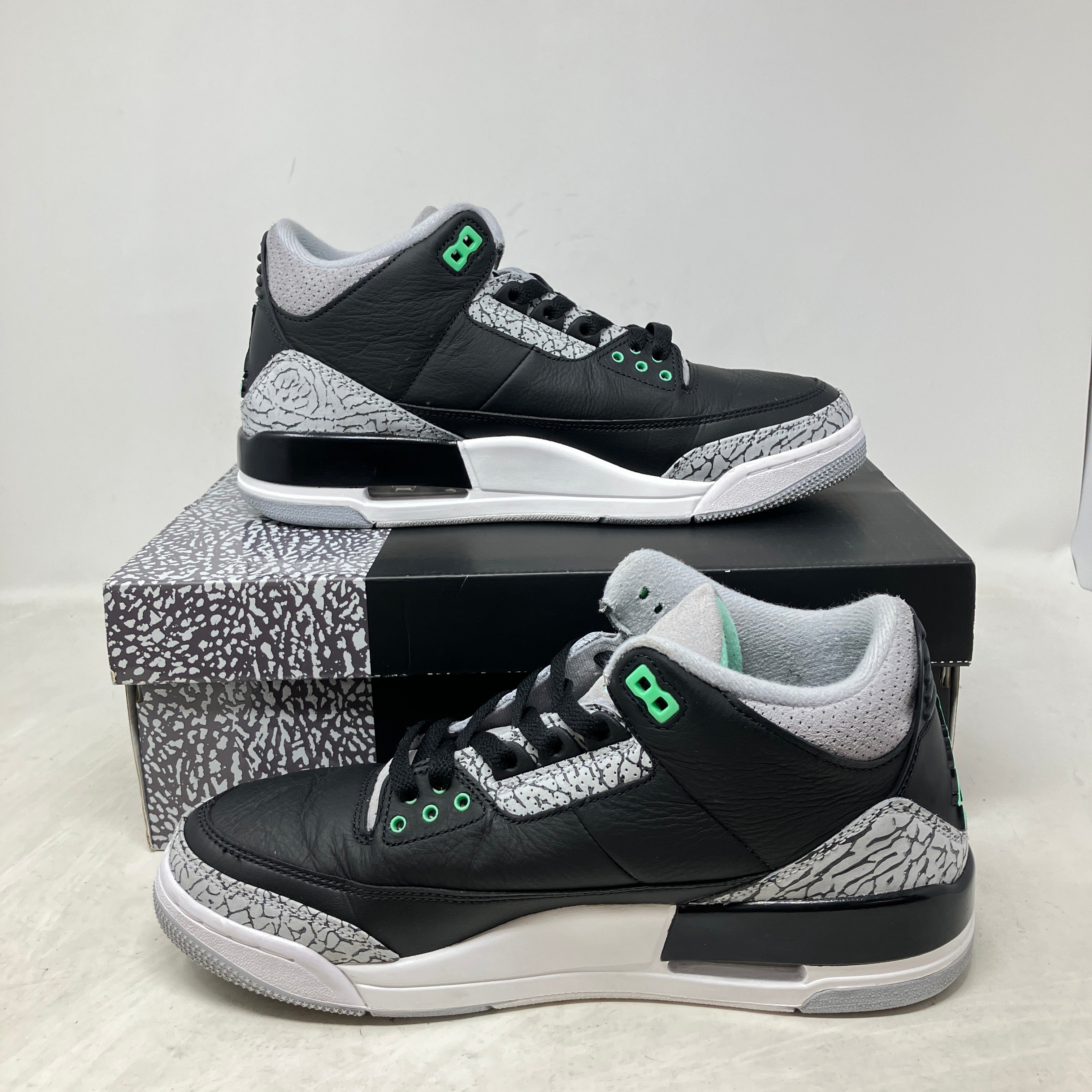 Jordan 3 Retro Green Glow