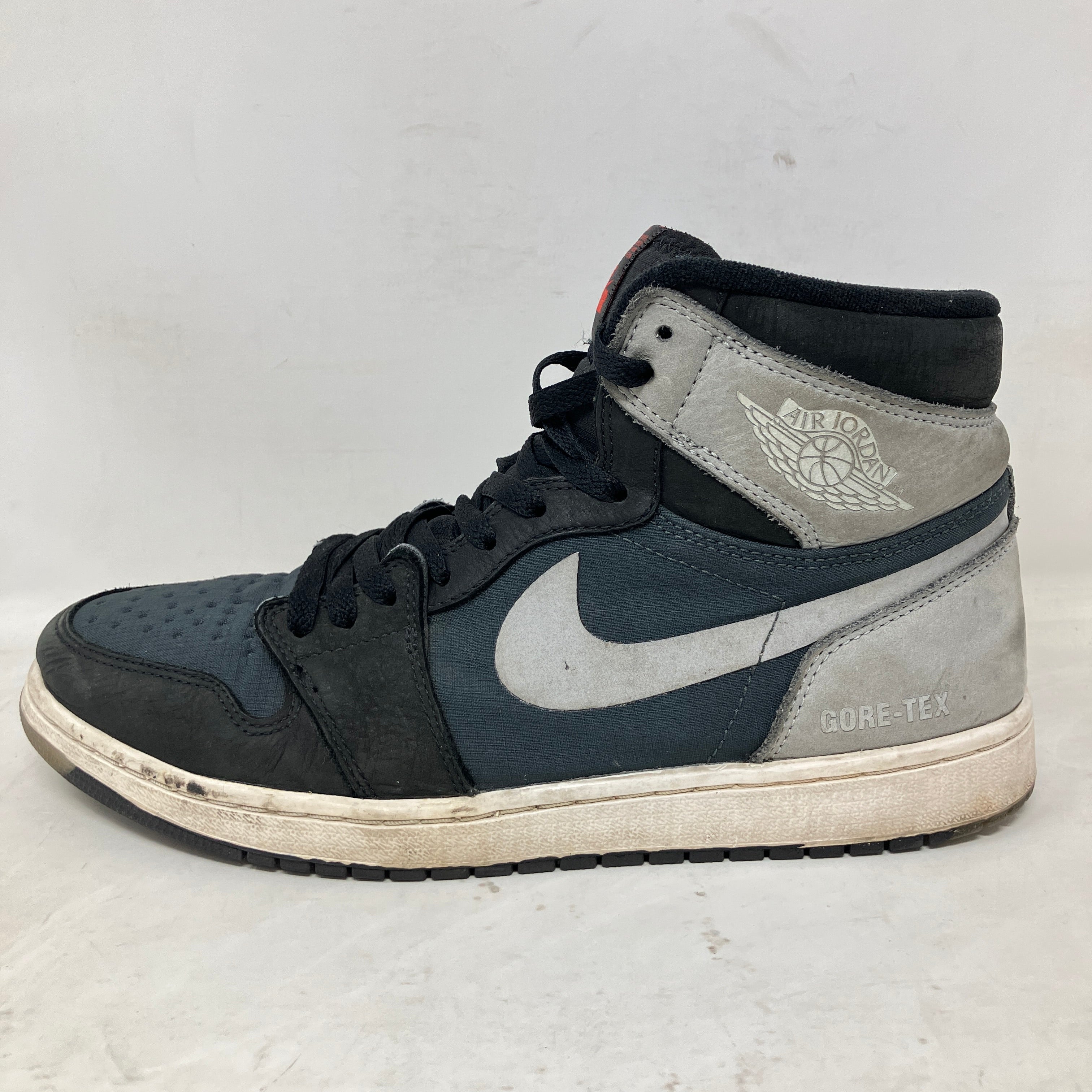 Jordan 1 Retro High Element Gore-Tex Black Particle Grey