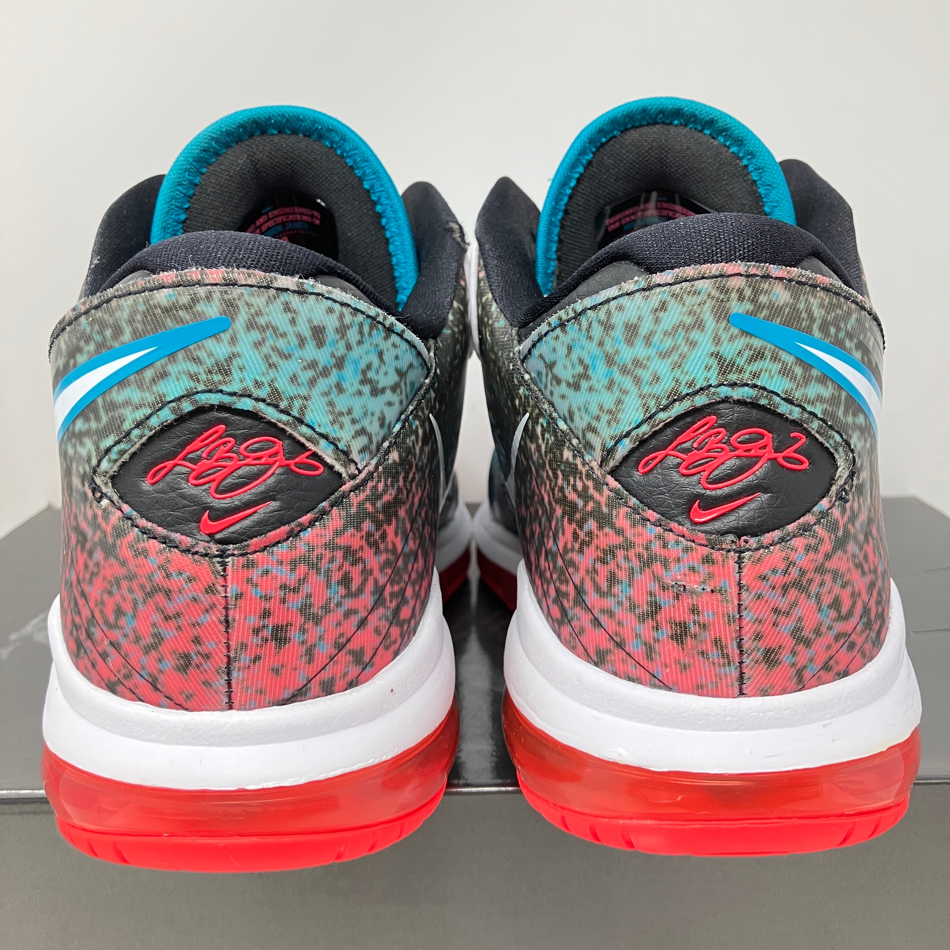 Nike LeBron 8 V2 Low Miami Nights (2021)