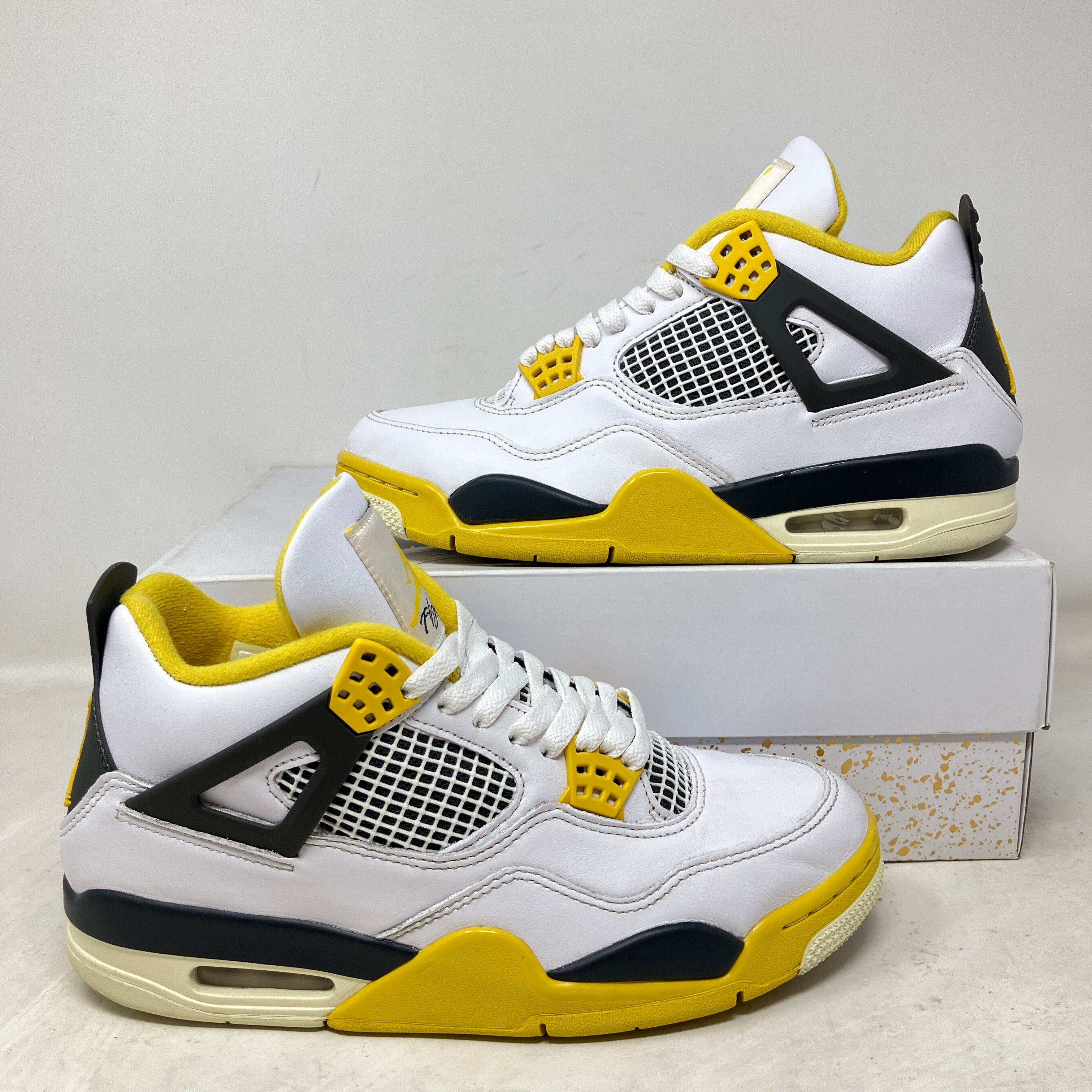 Jordan 4 Retro Vivid Sulfur (Women's)