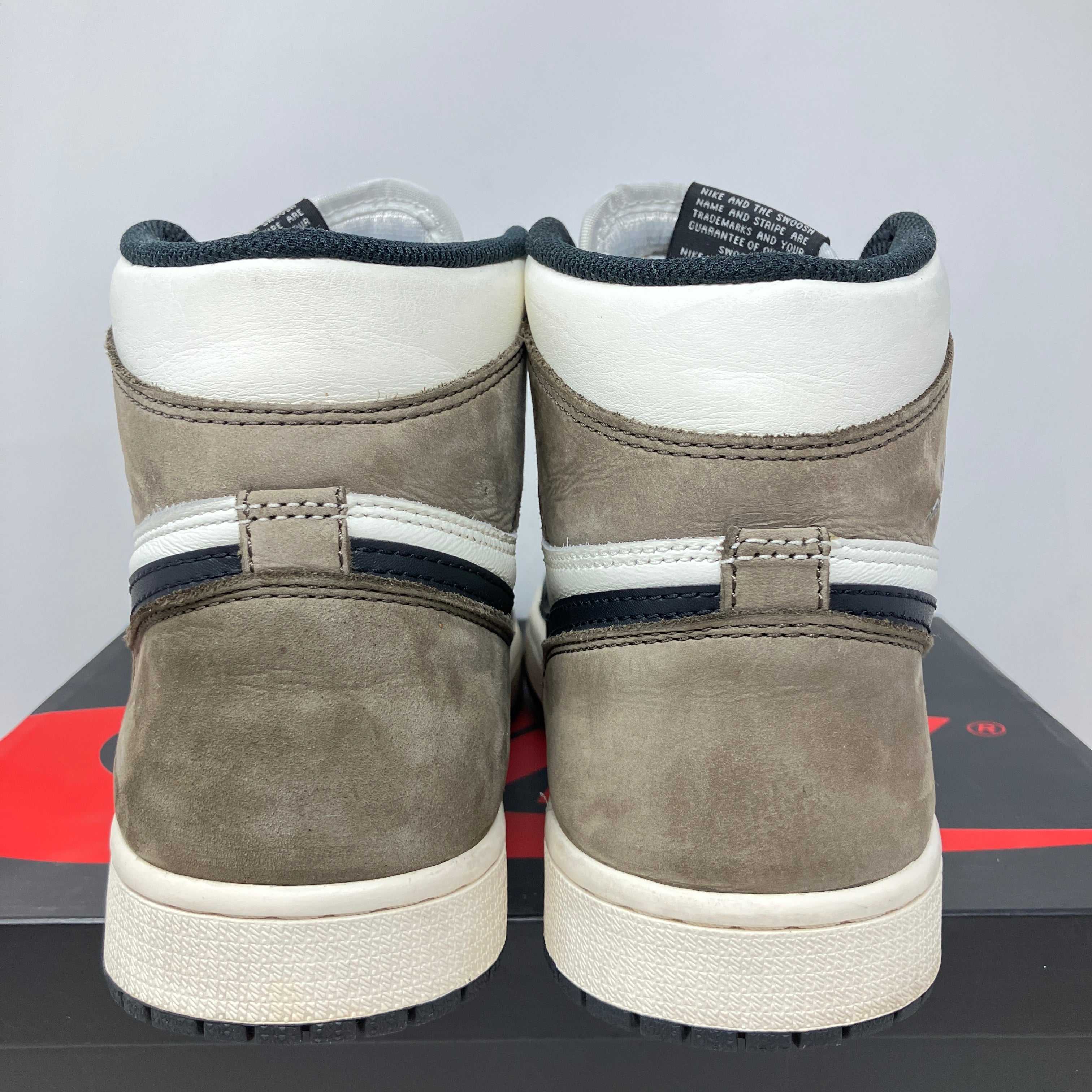 Jordan 1 Retro High Dark Mocha