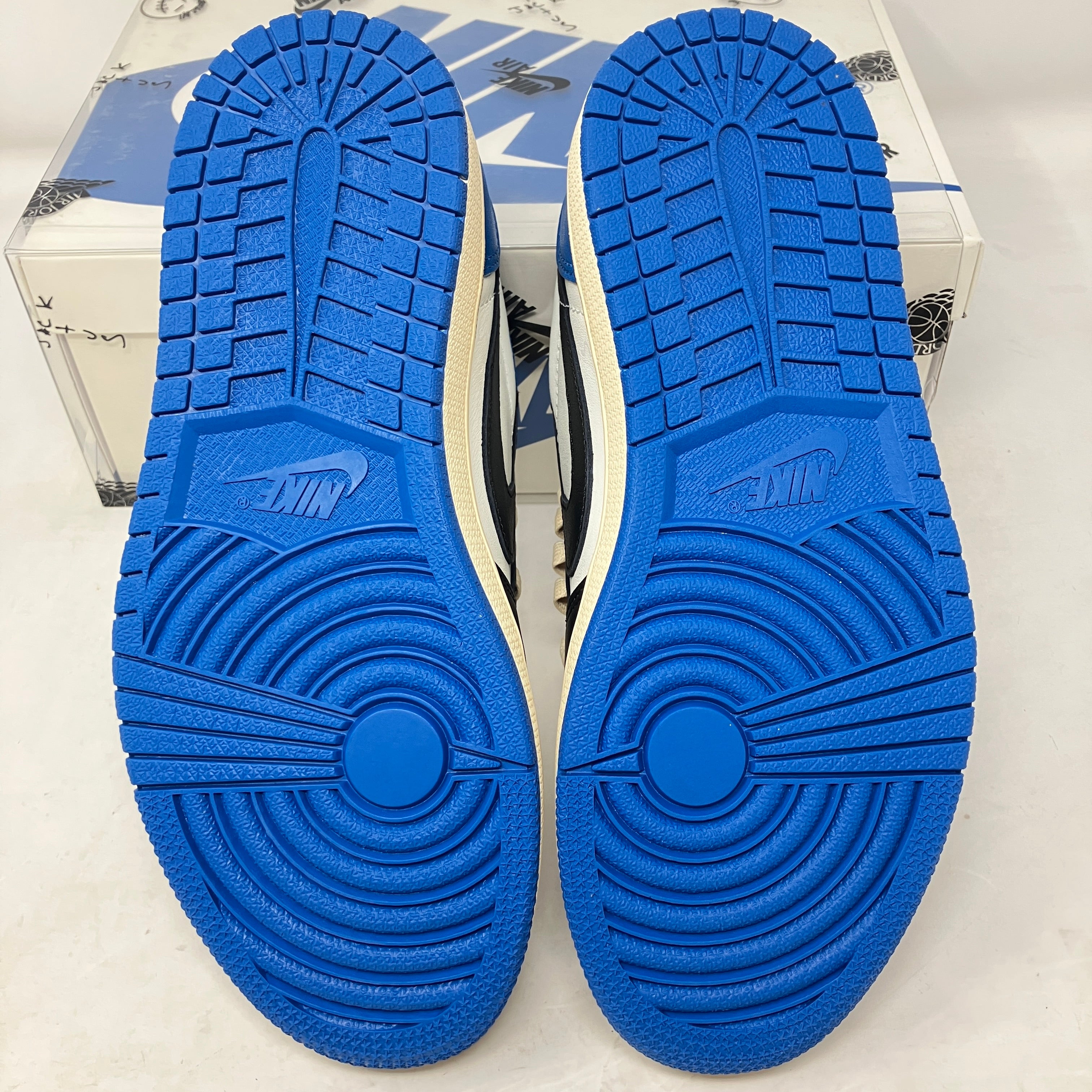 Jordan 1 Retro Low OG SP Fragment x Travis Scott