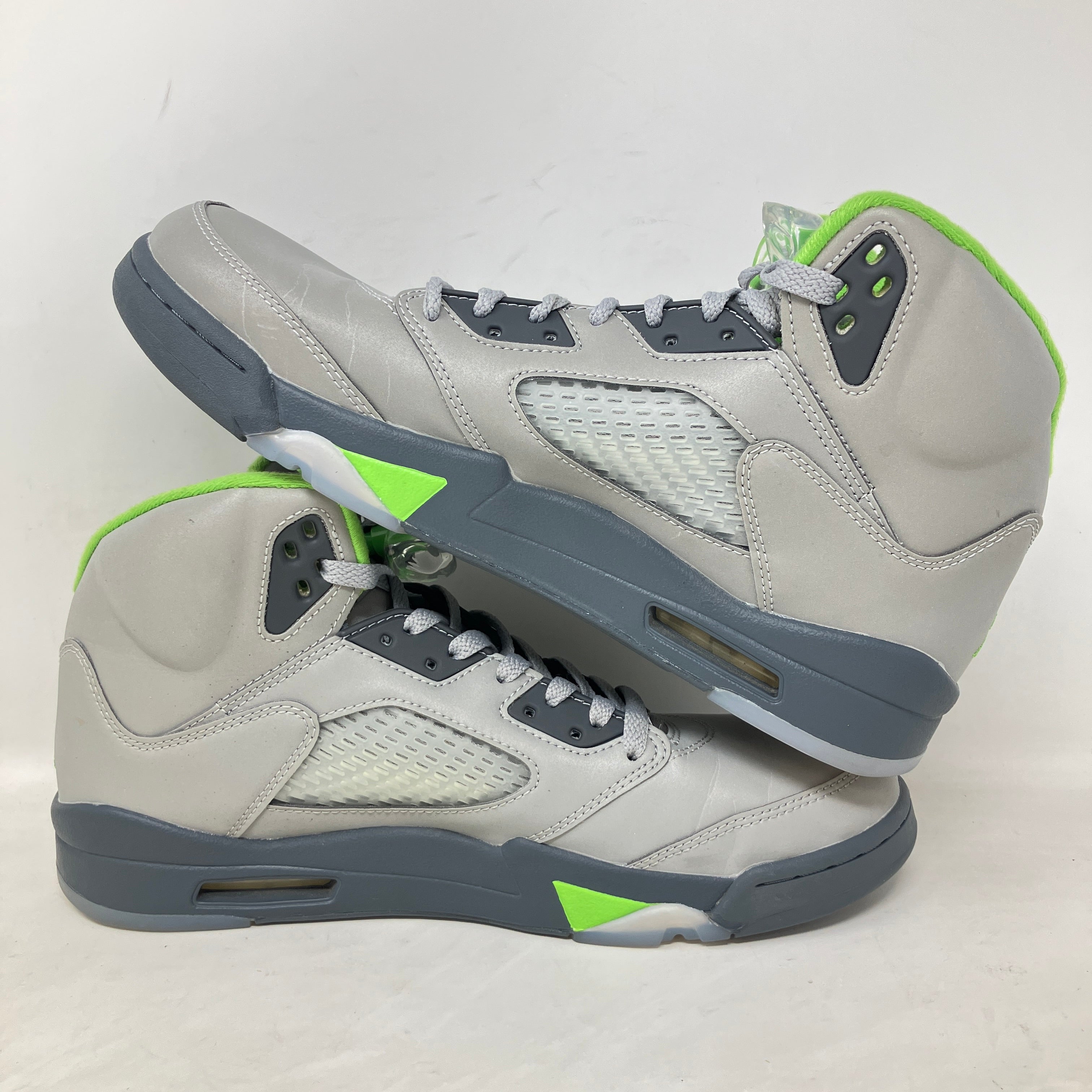 Jordan 5 Retro Green Bean (2022)