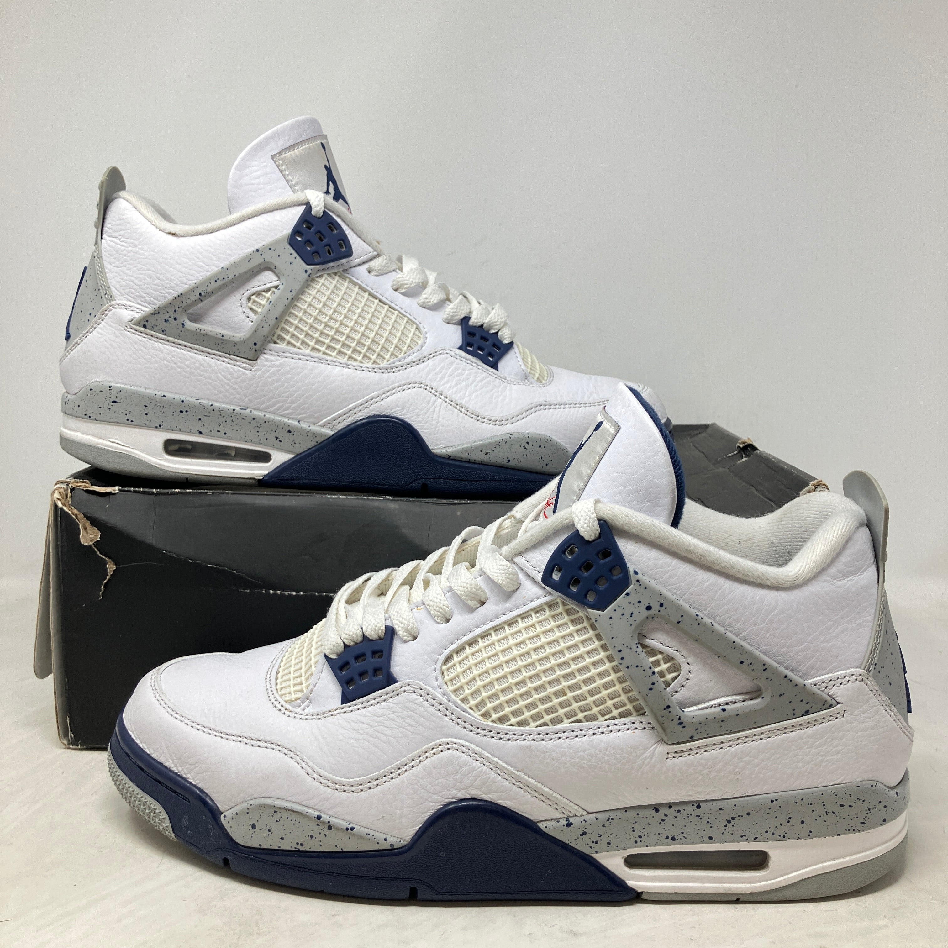Jordan 4 Retro Midnight Navy