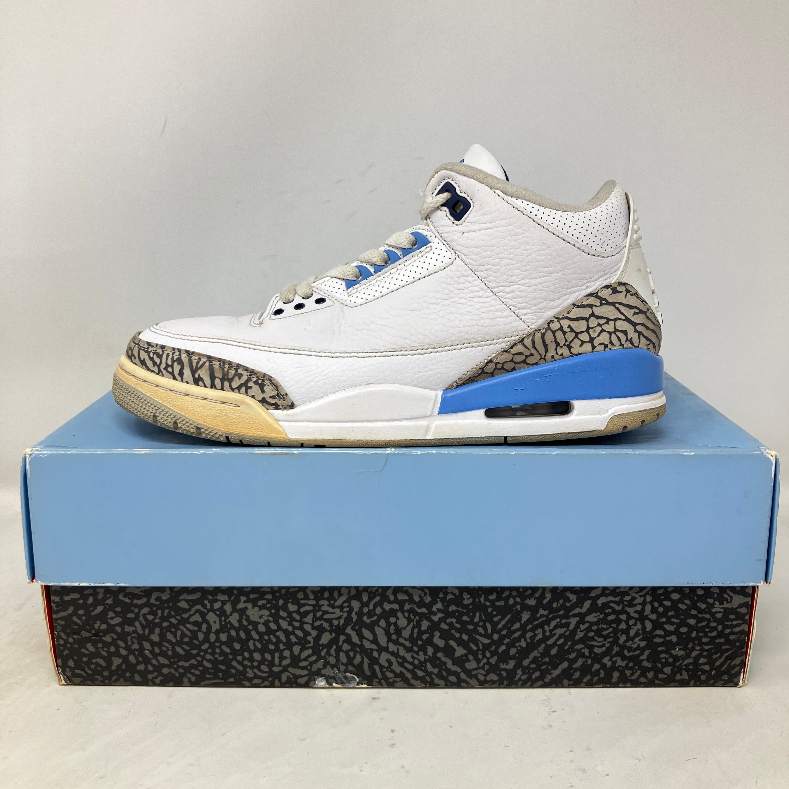 Jordan 3 Retro UNC (2020)