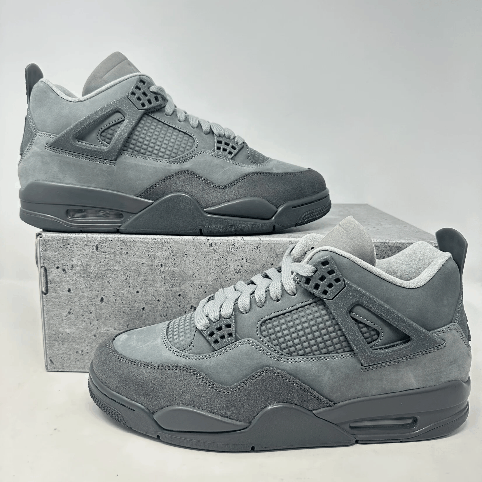 Jordan 4 Retro SE Paris Olympics Wet Cement