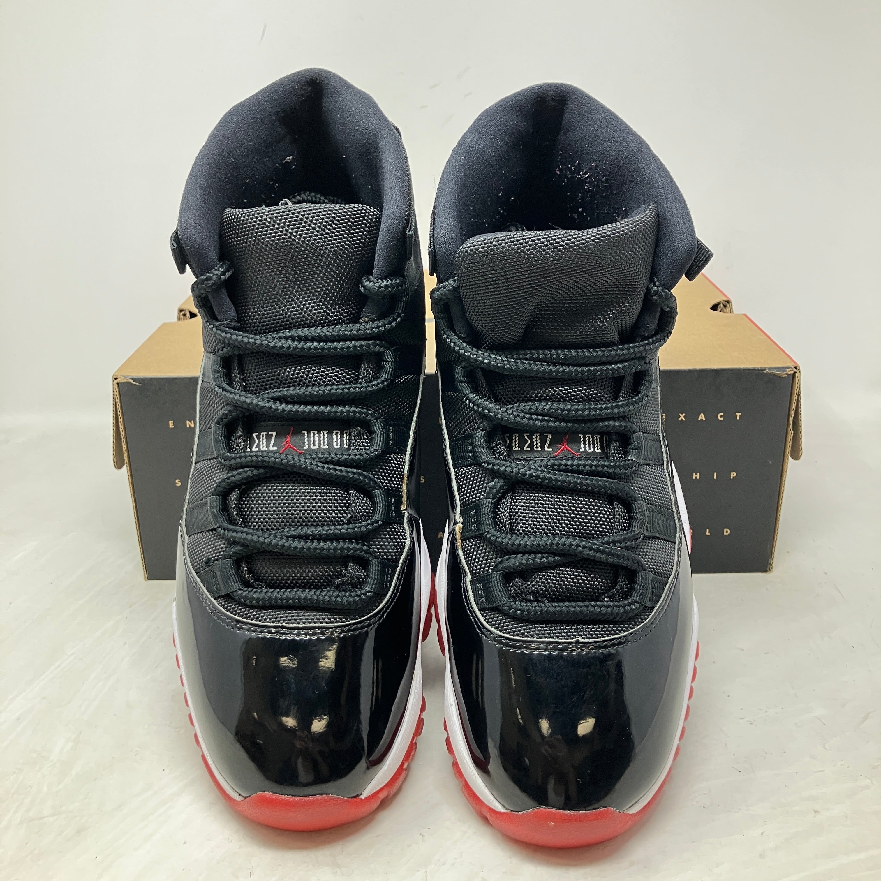 Jordan 11 Retro Playoffs Bred (2019)