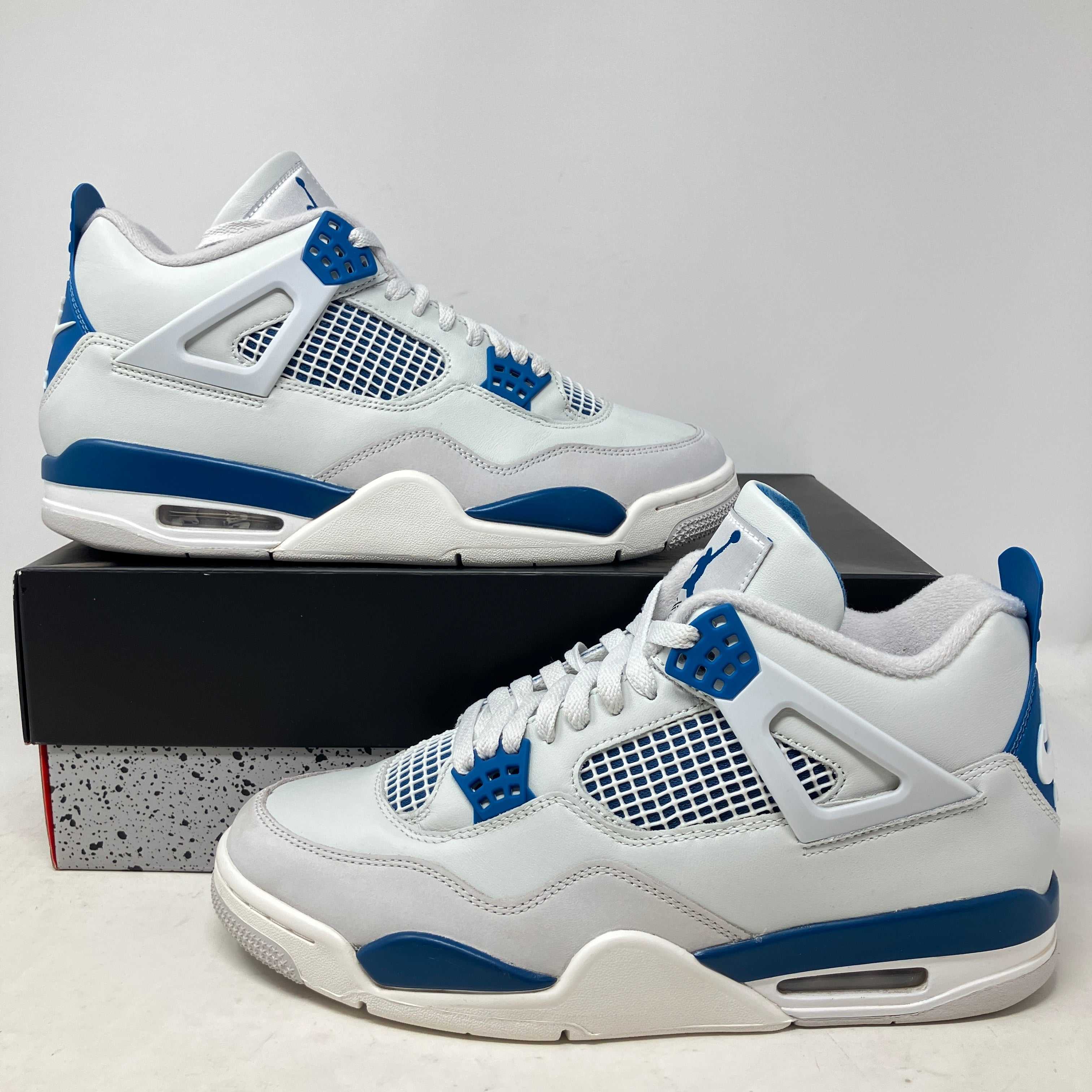Jordan 4 Retro Military Blue (2024)