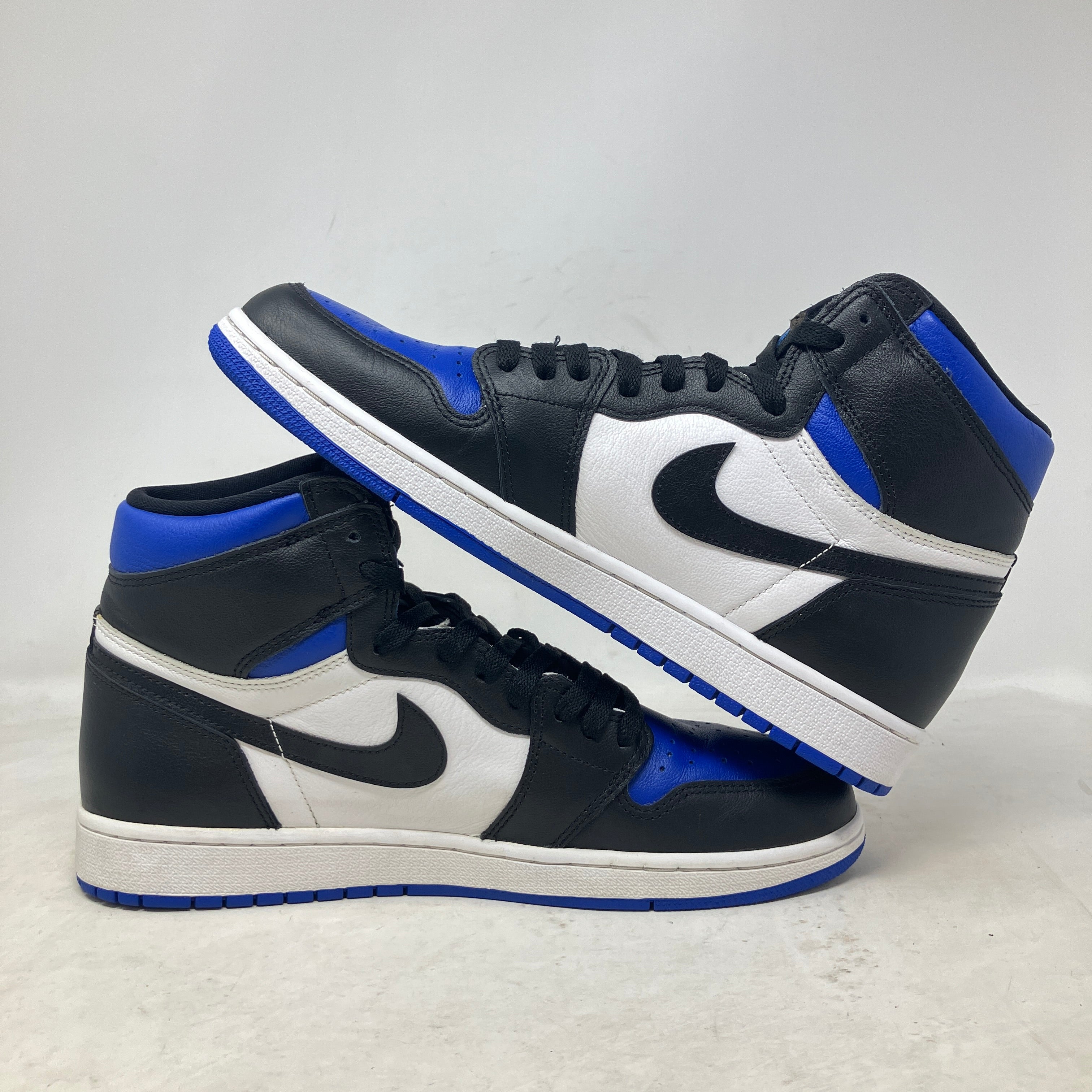 Jordan 1 Retro High Royal Toe