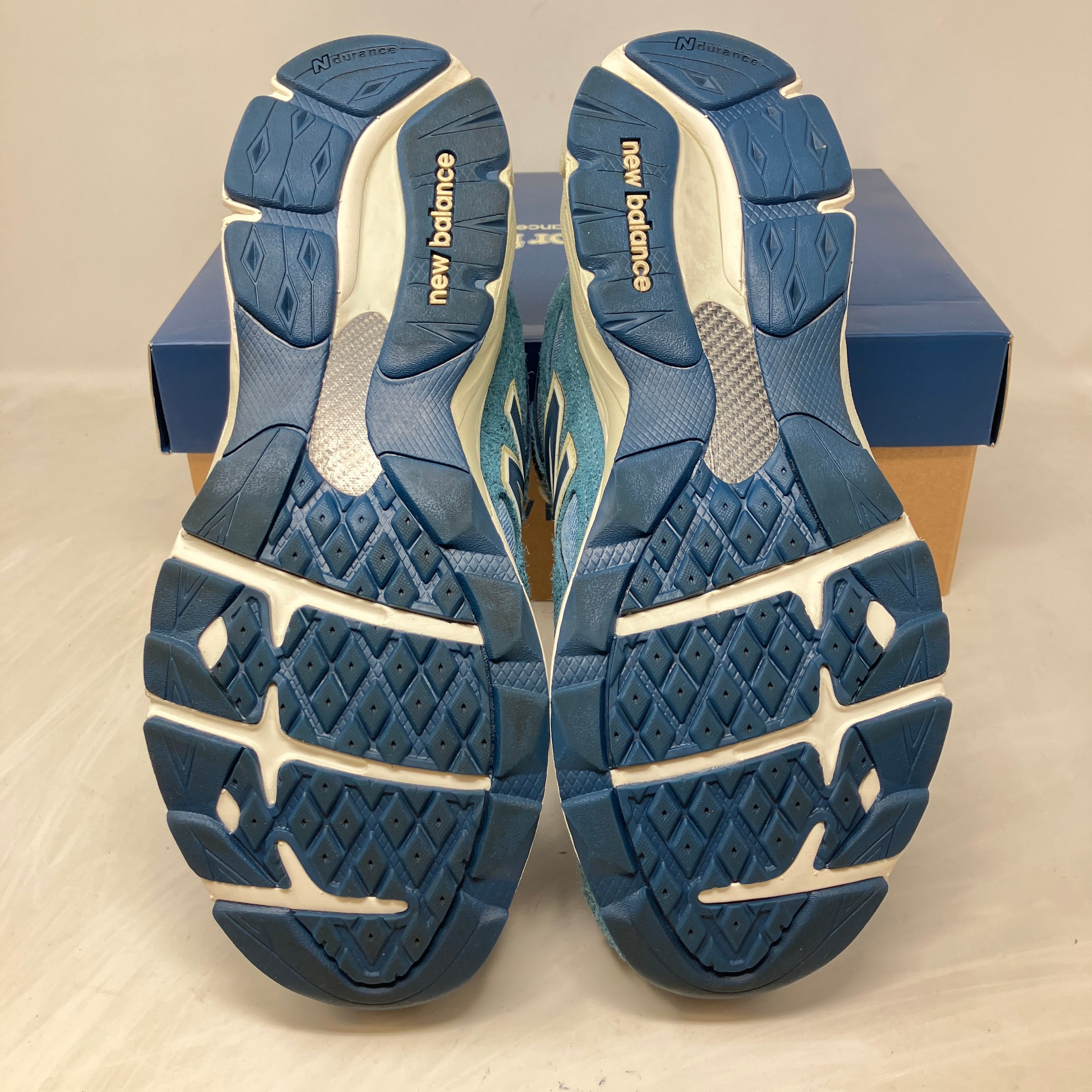 New Balance 990v3 MiUSA Levi's Denim