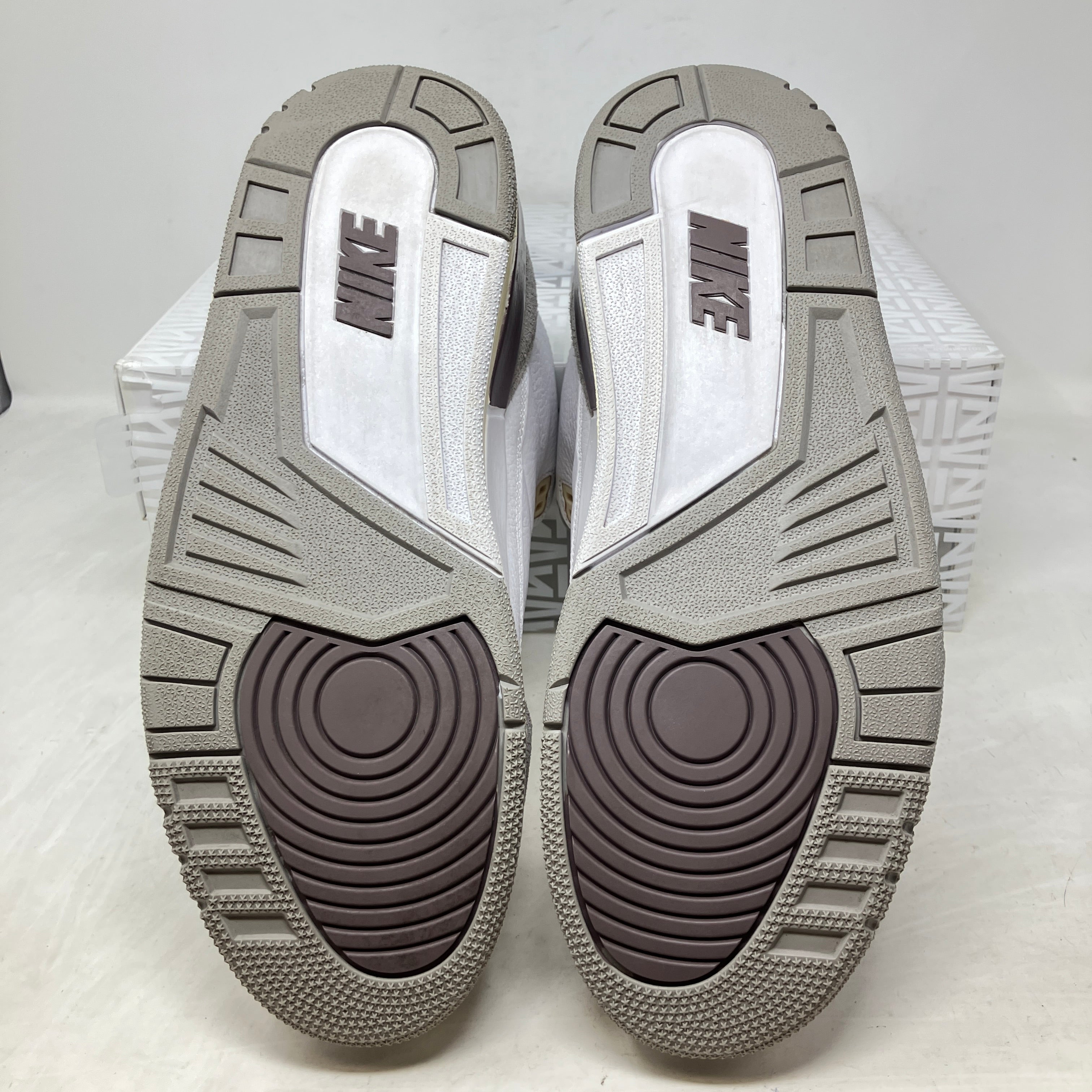 Jordan 3 Retro SP A Ma Maniére (Women's)