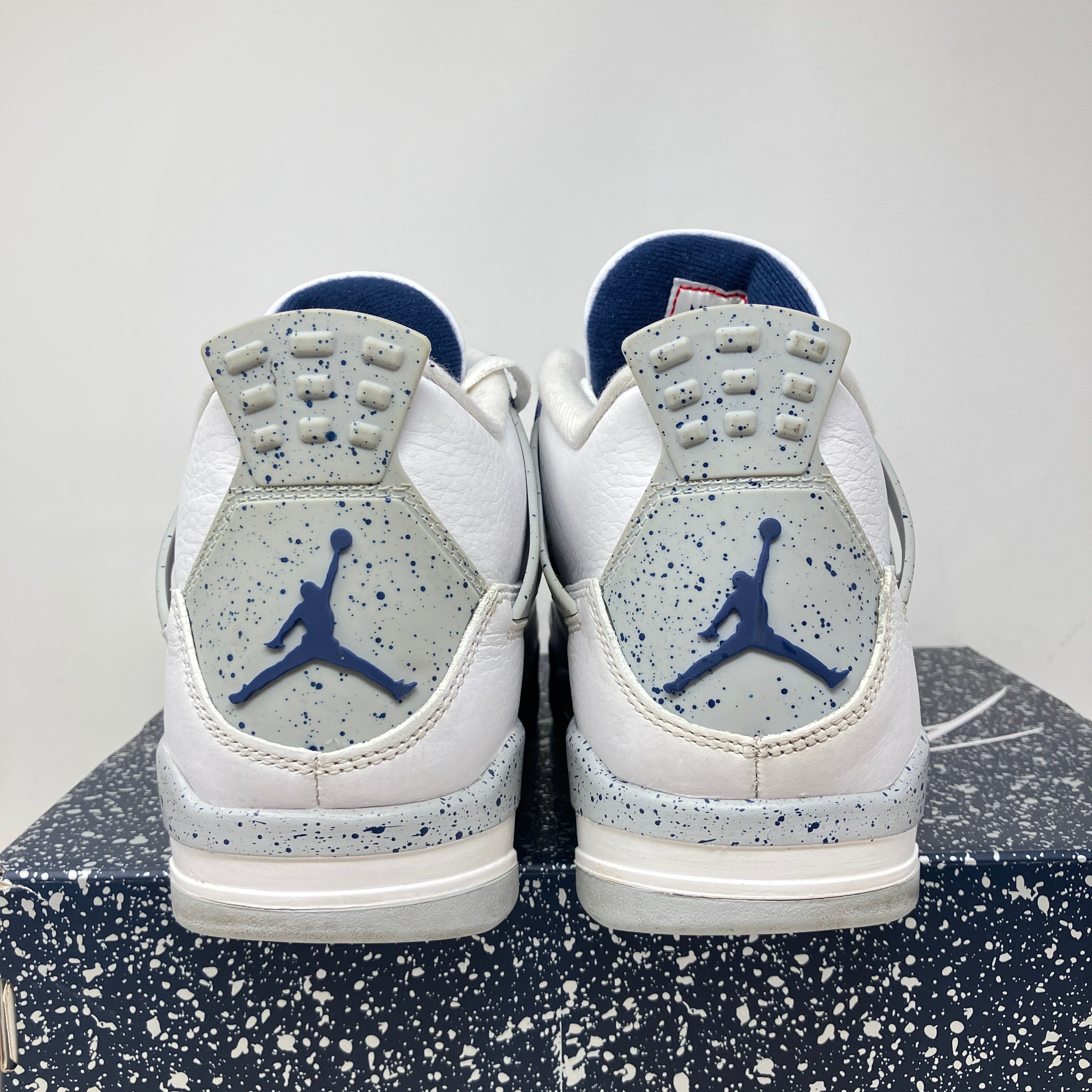 Jordan 4 Retro Midnight Navy