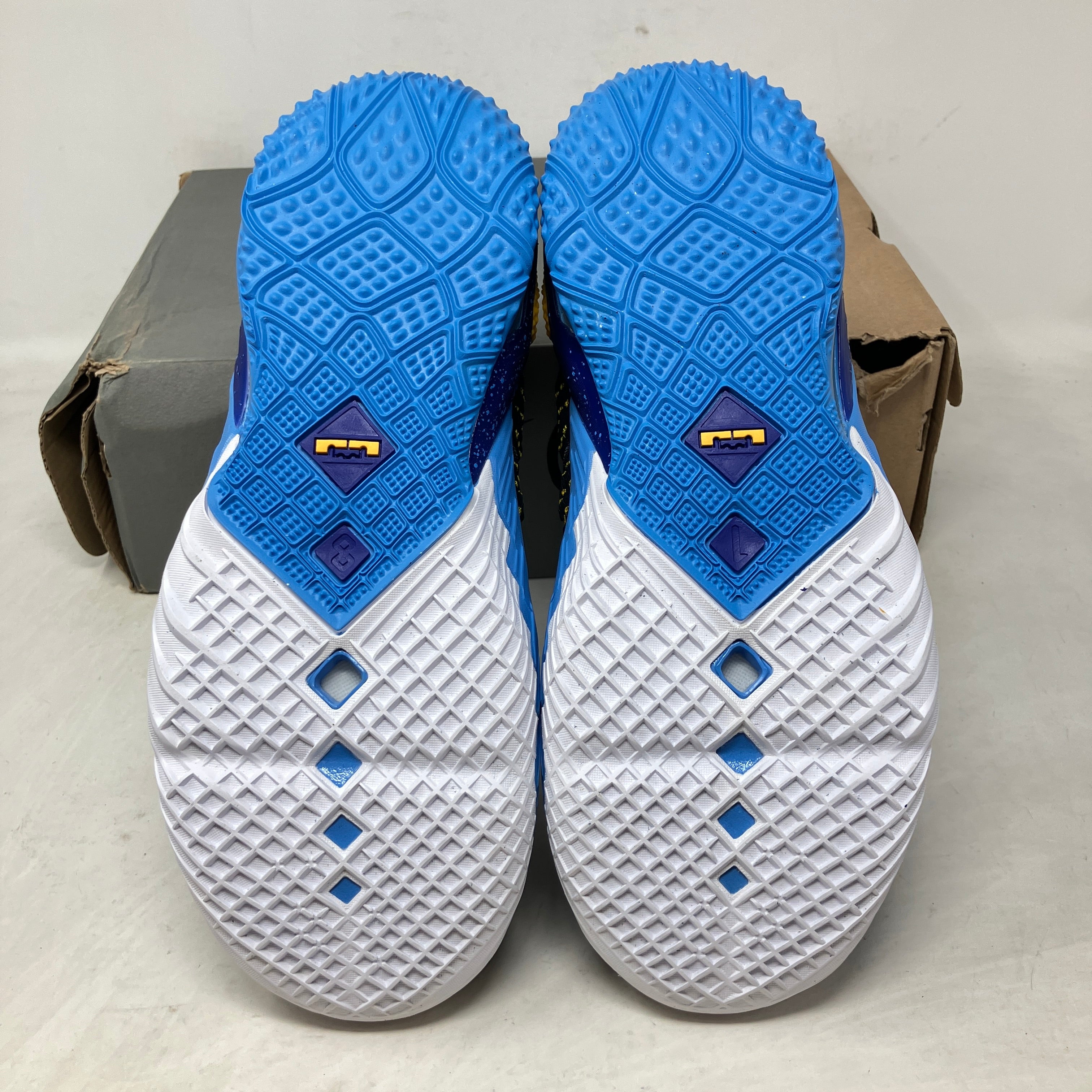 Nike LeBron 18 Minneapolis Lakers (GS)