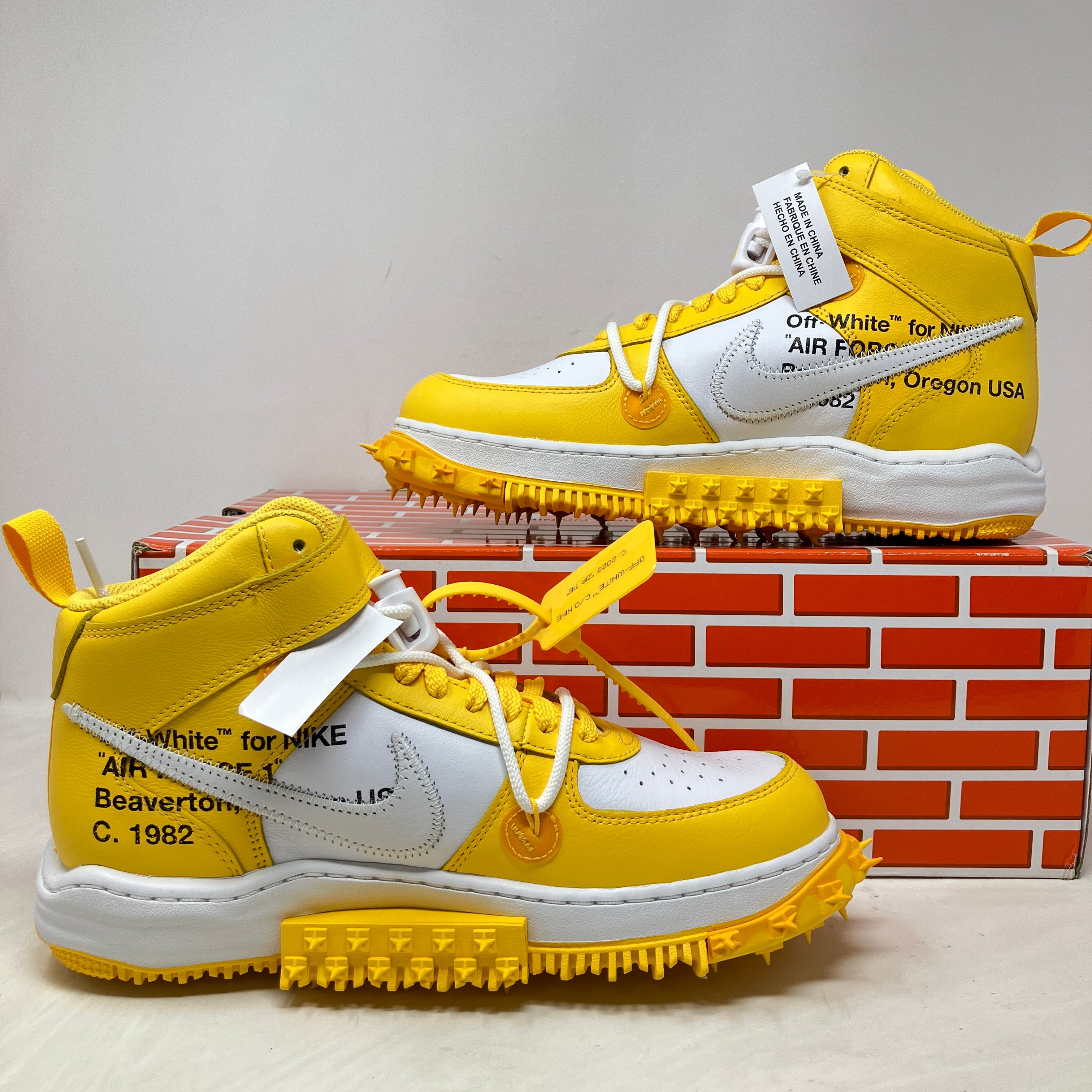 Nike Air Force 1 Mid SP Off-White Varsity Maize