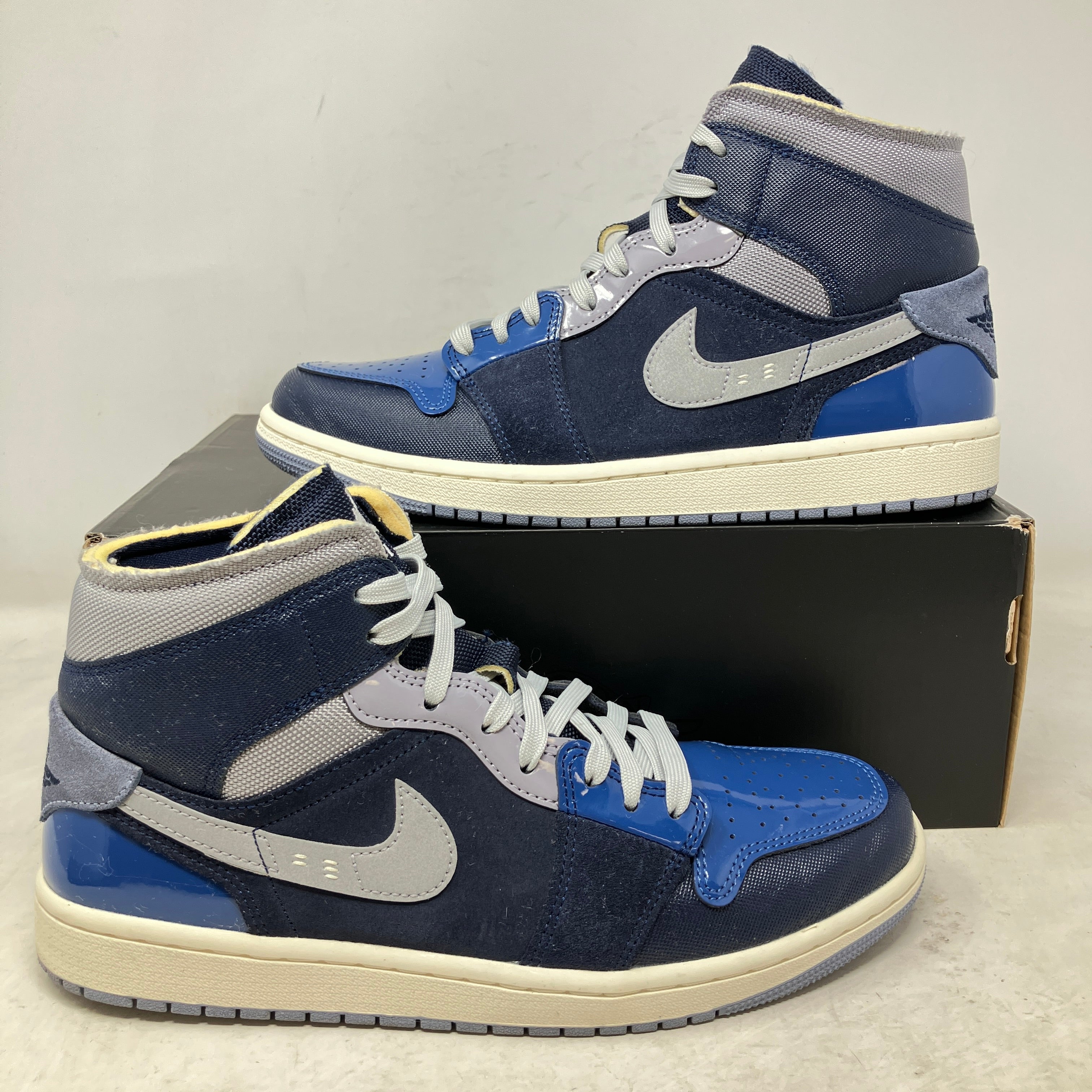 Jordan 1 Mid SE Craft Obsidian French Blue Ashen Slate White