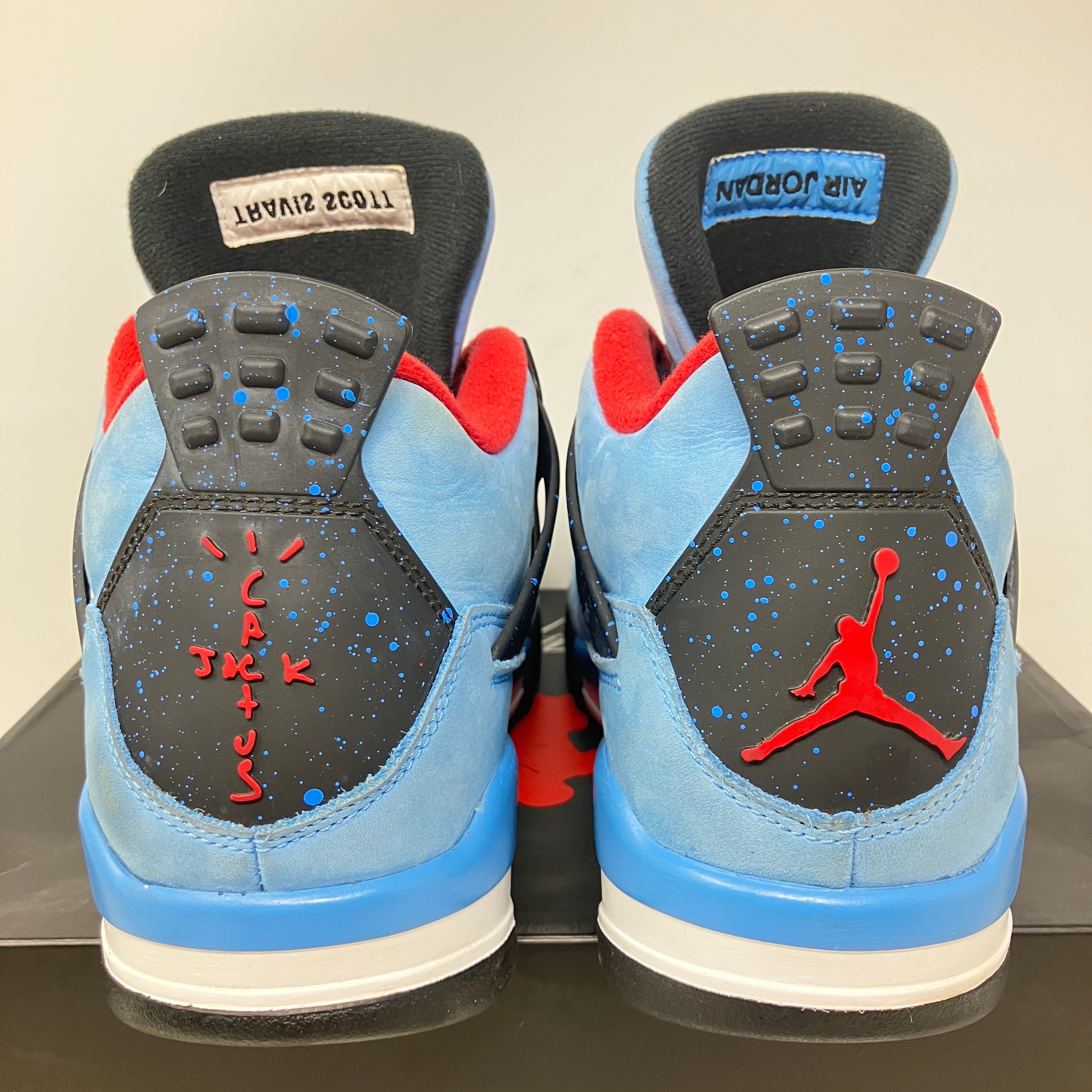 Jordan 4 Retro Travis Scott Cactus Jack
