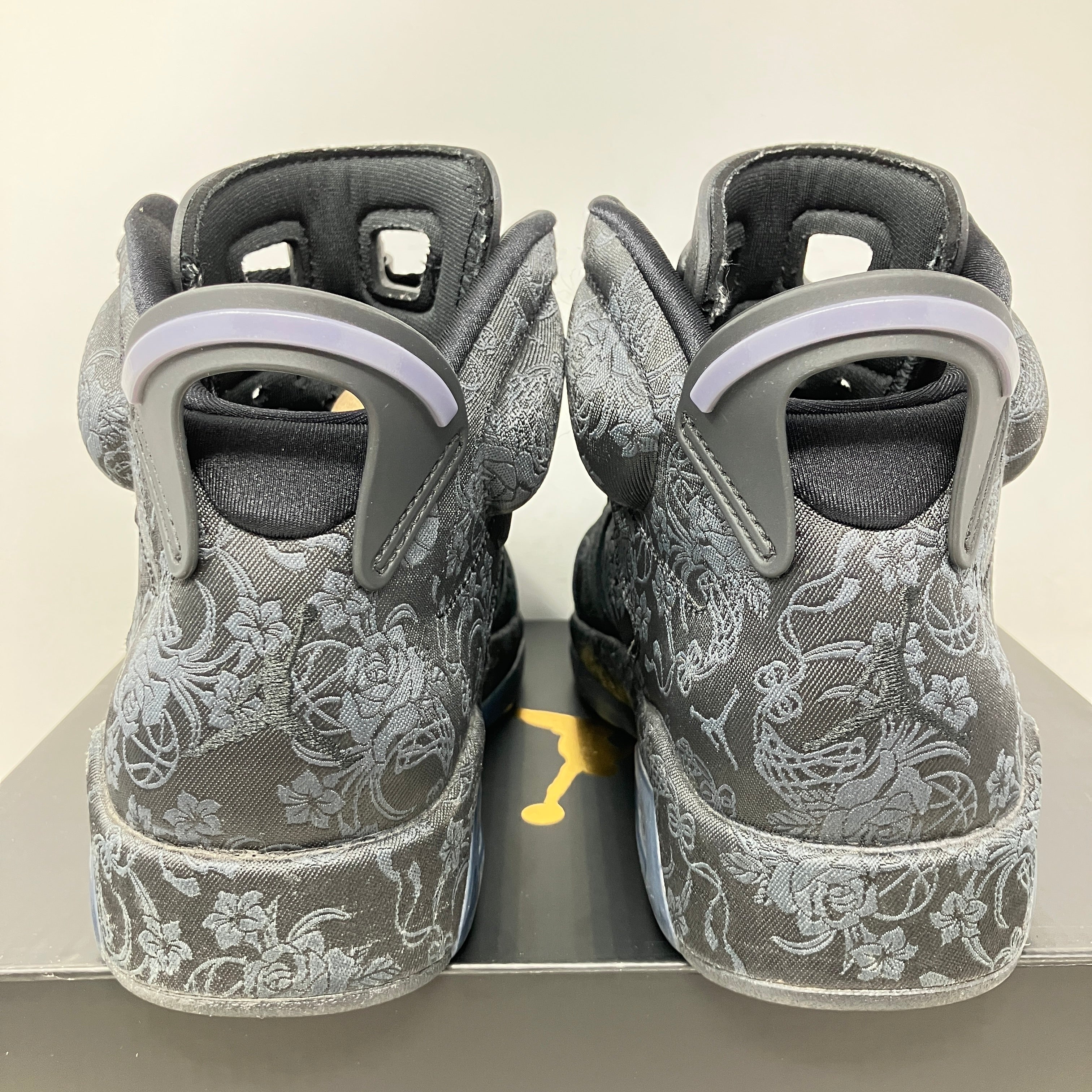 Jordan 6 Retro SD Triple Black (Women's)
