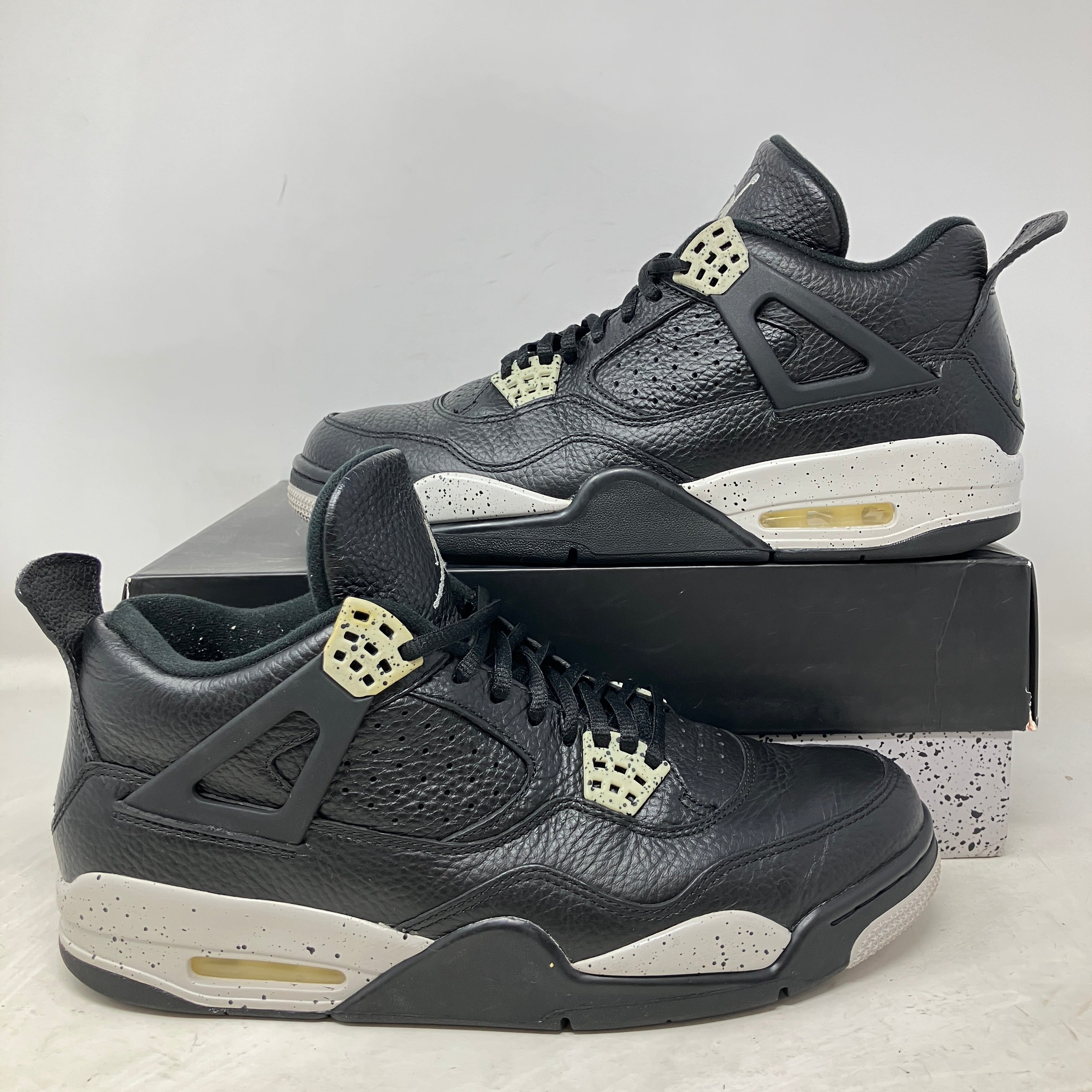 Jordan 4 Retro Oreo (2015)