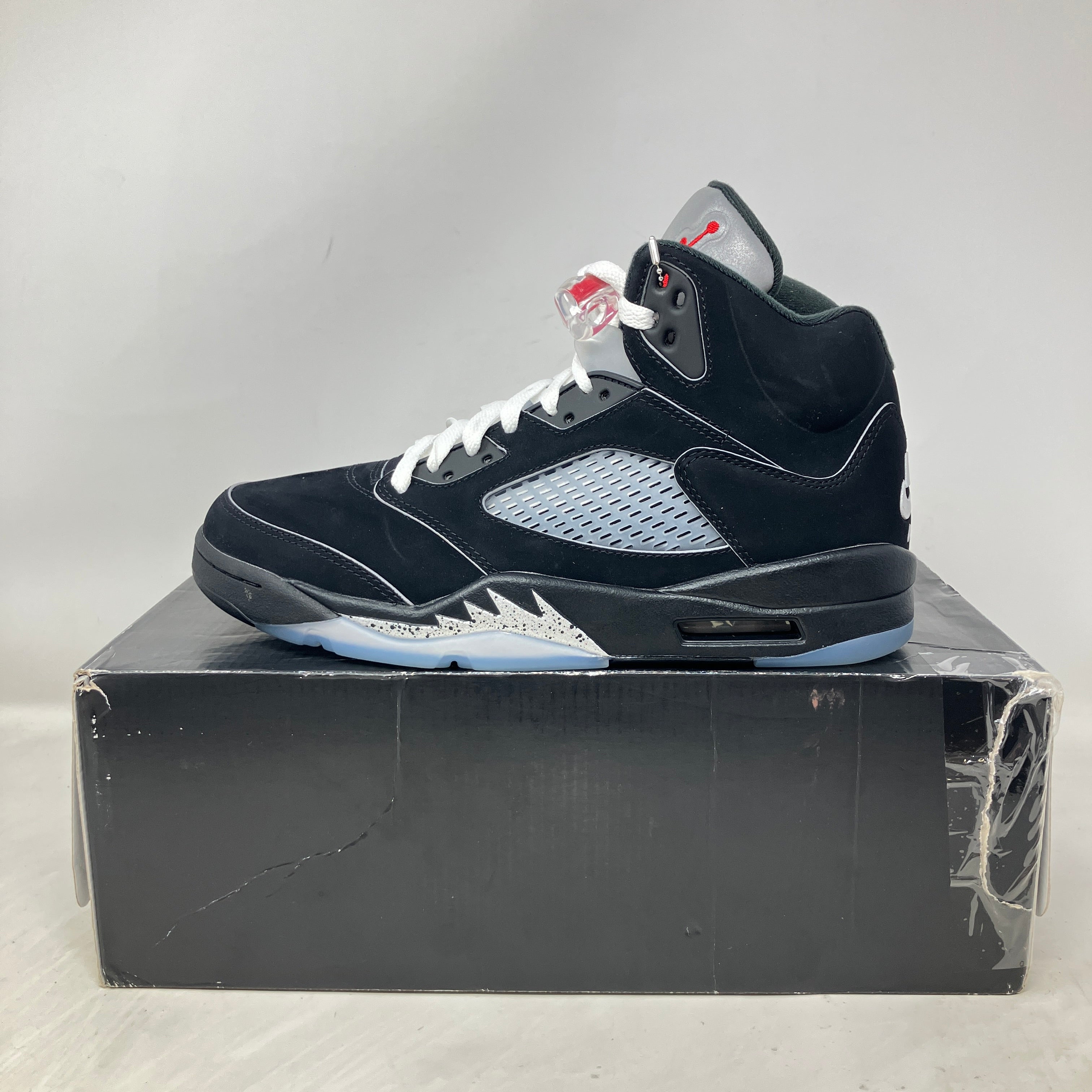 Jordan 5 Retro OG Black Metallic Reimagined
