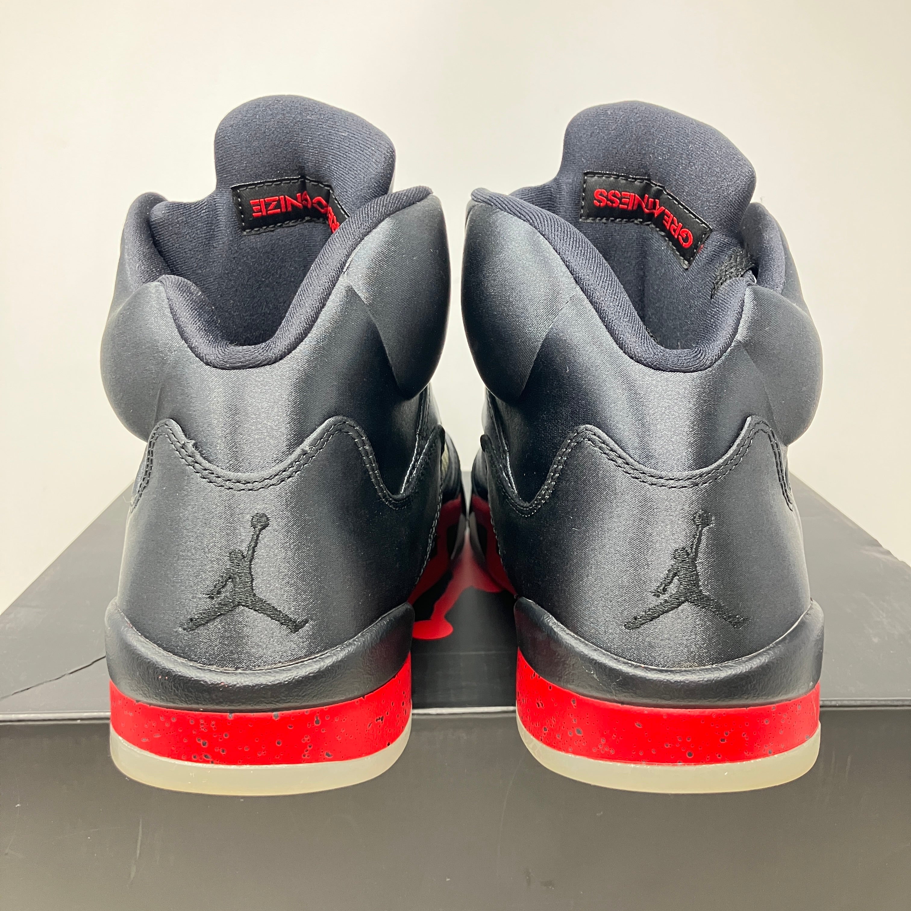 Jordan 5 Retro Satin Bred