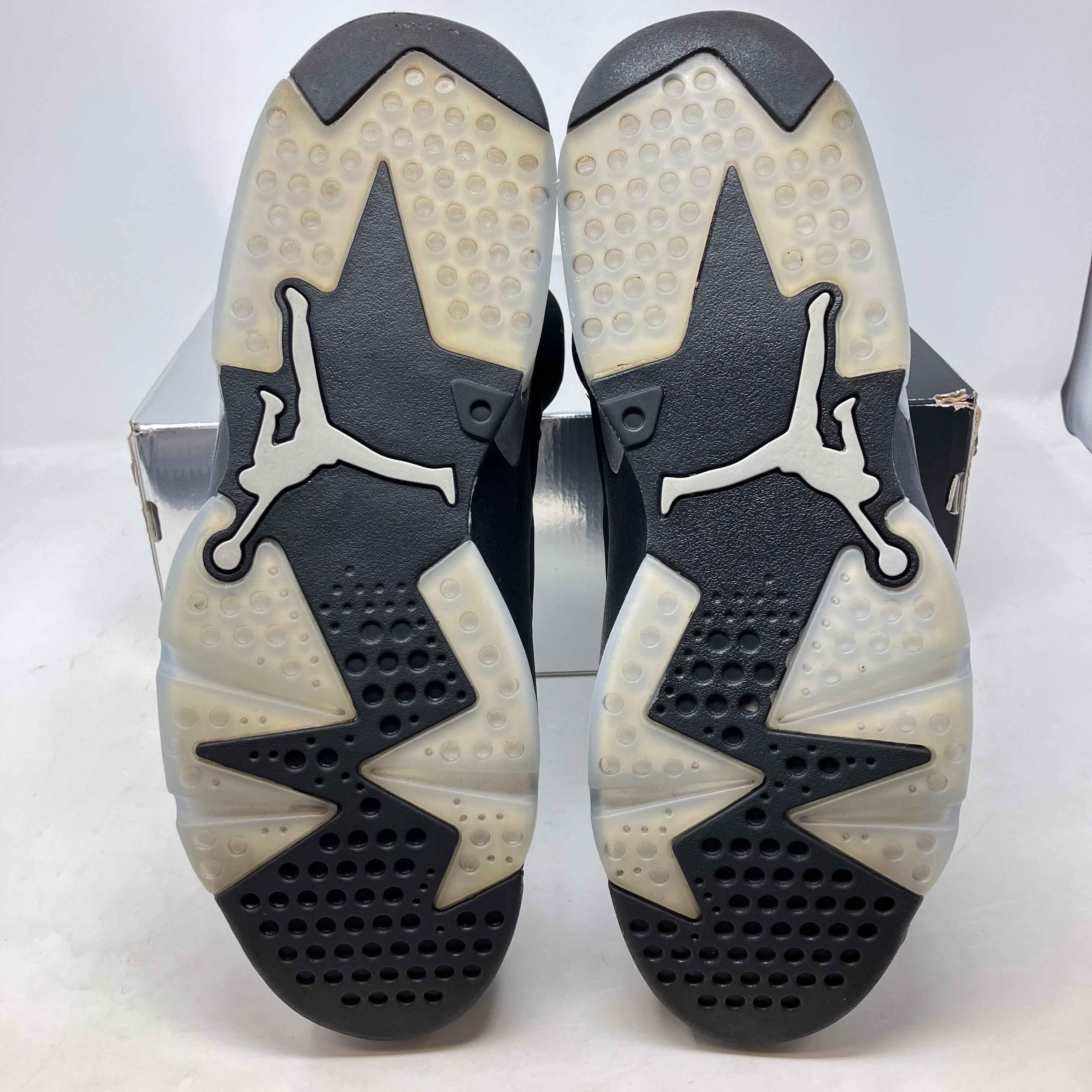 Jordan 6 Retro Chrome