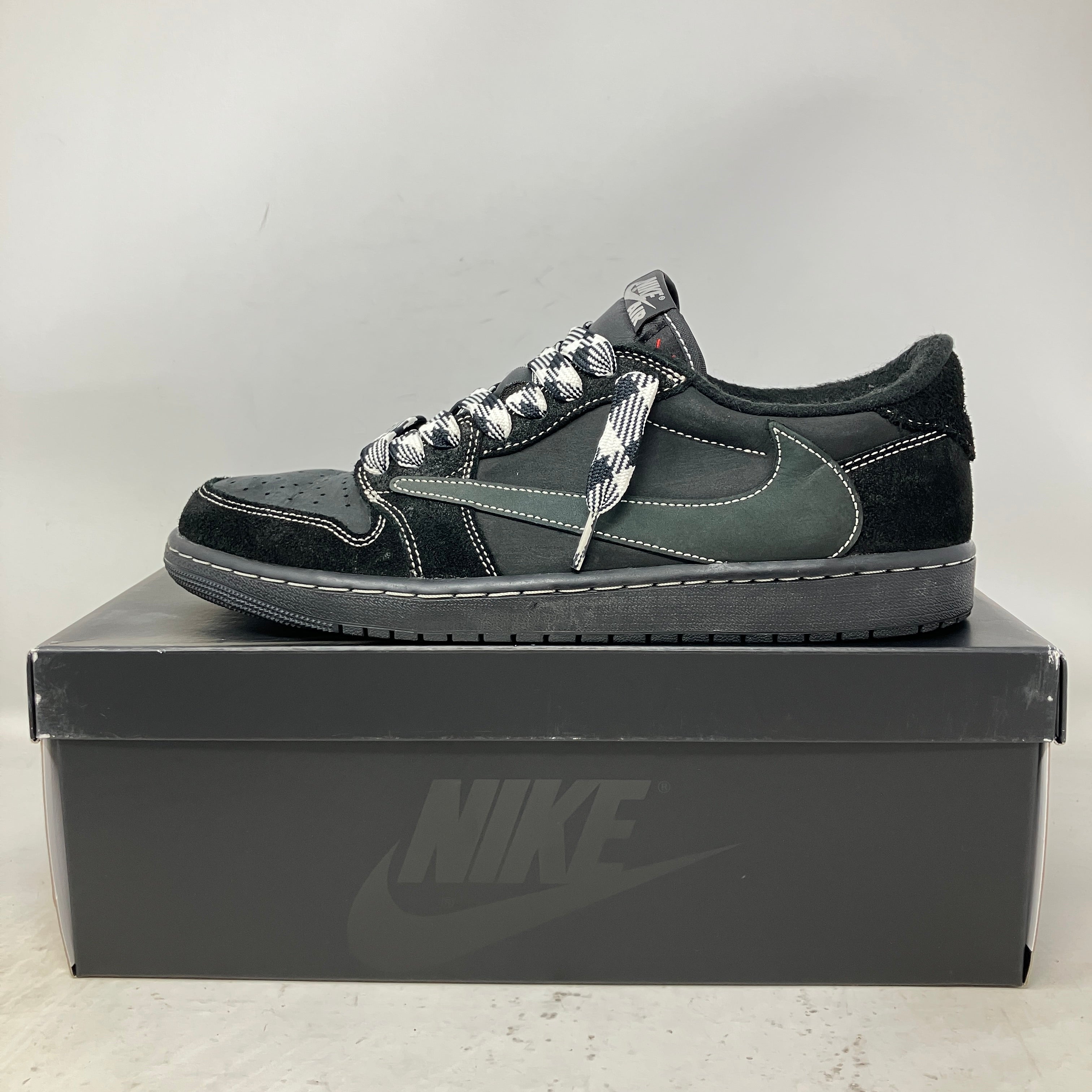 Jordan 1 Retro Low OG SP Travis Scott Black Phantom