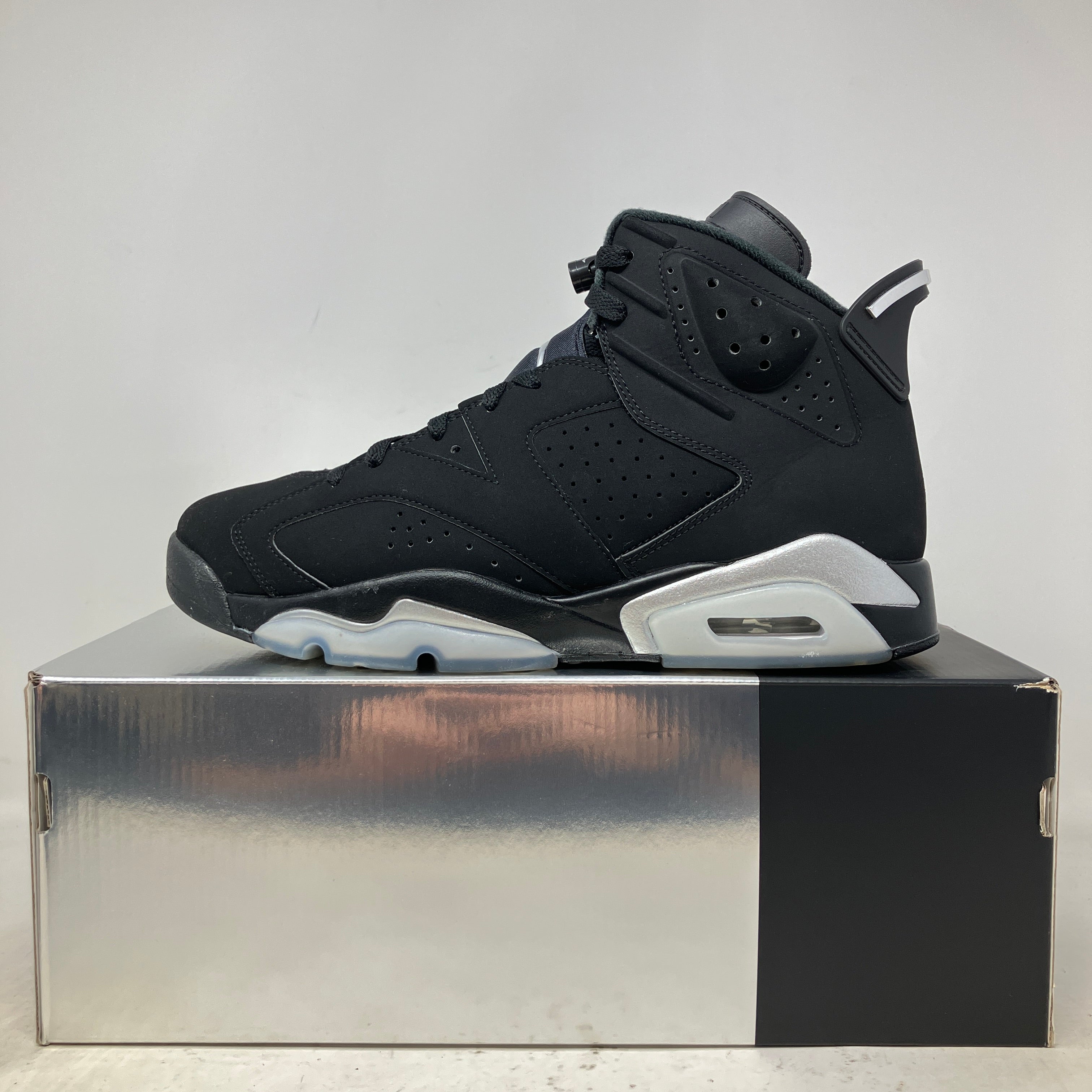 Jordan 6 Retro Chrome