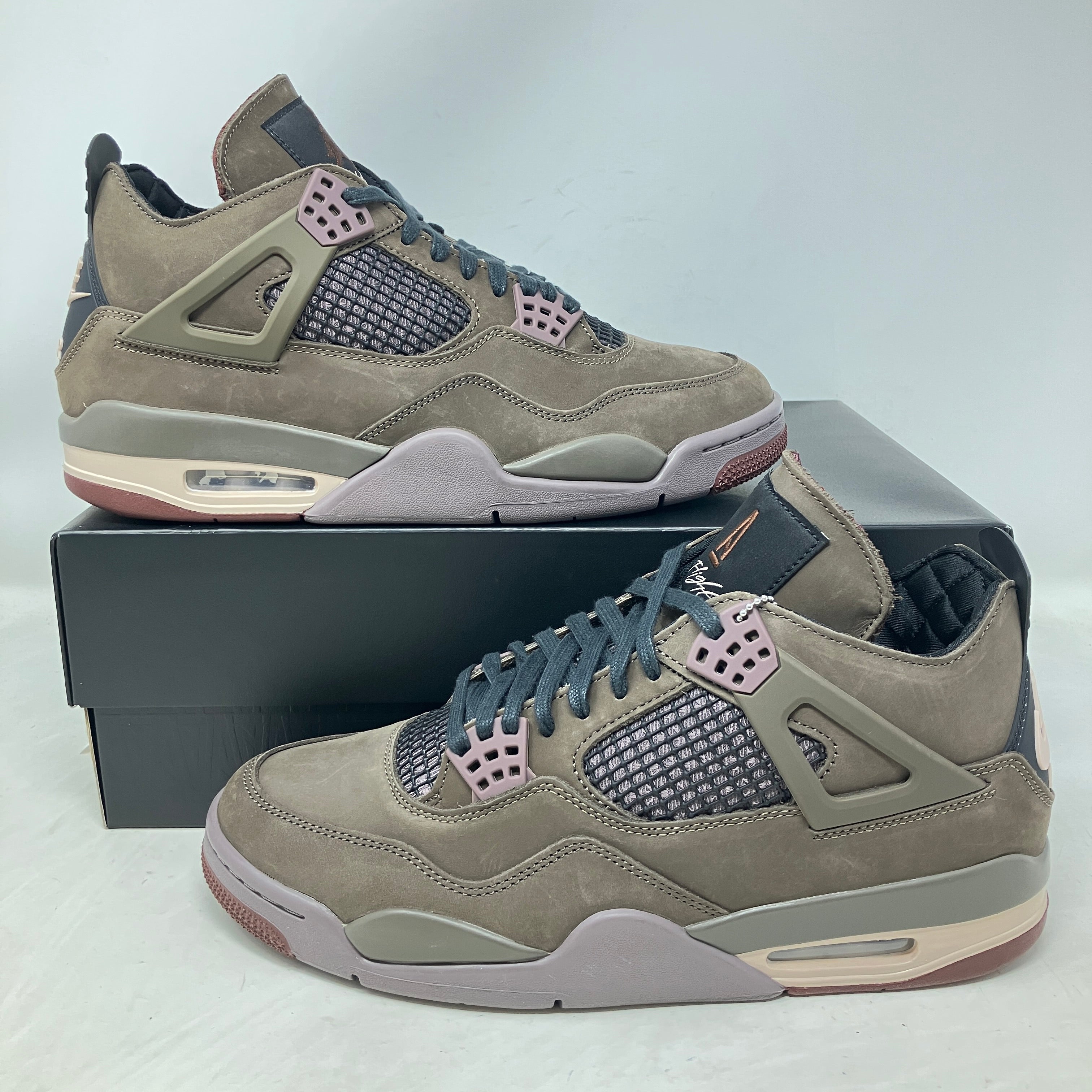 Jordan 4 Retro SP A Ma Maniére Dark Mocha