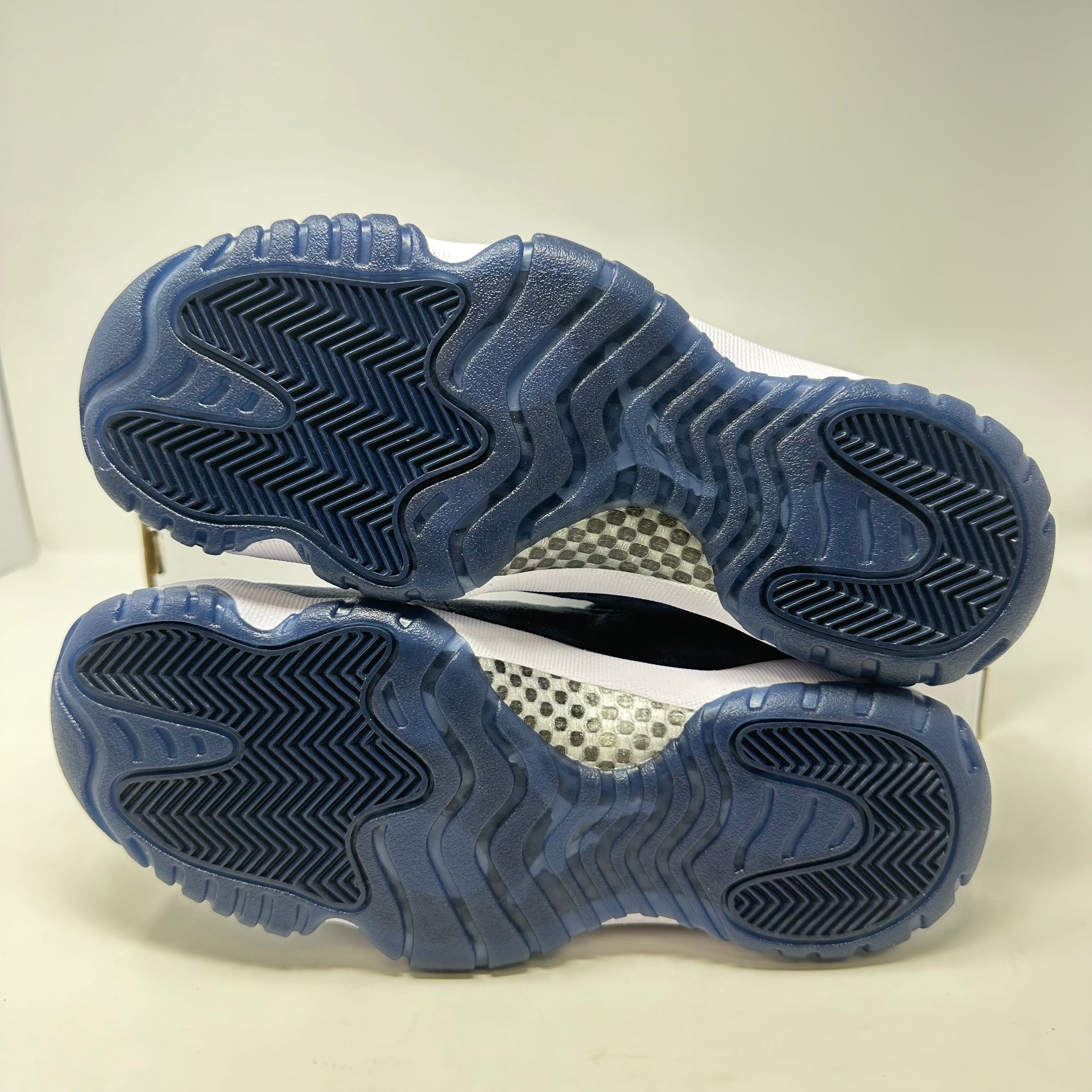 Jordan 11 Retro Midnight Navy