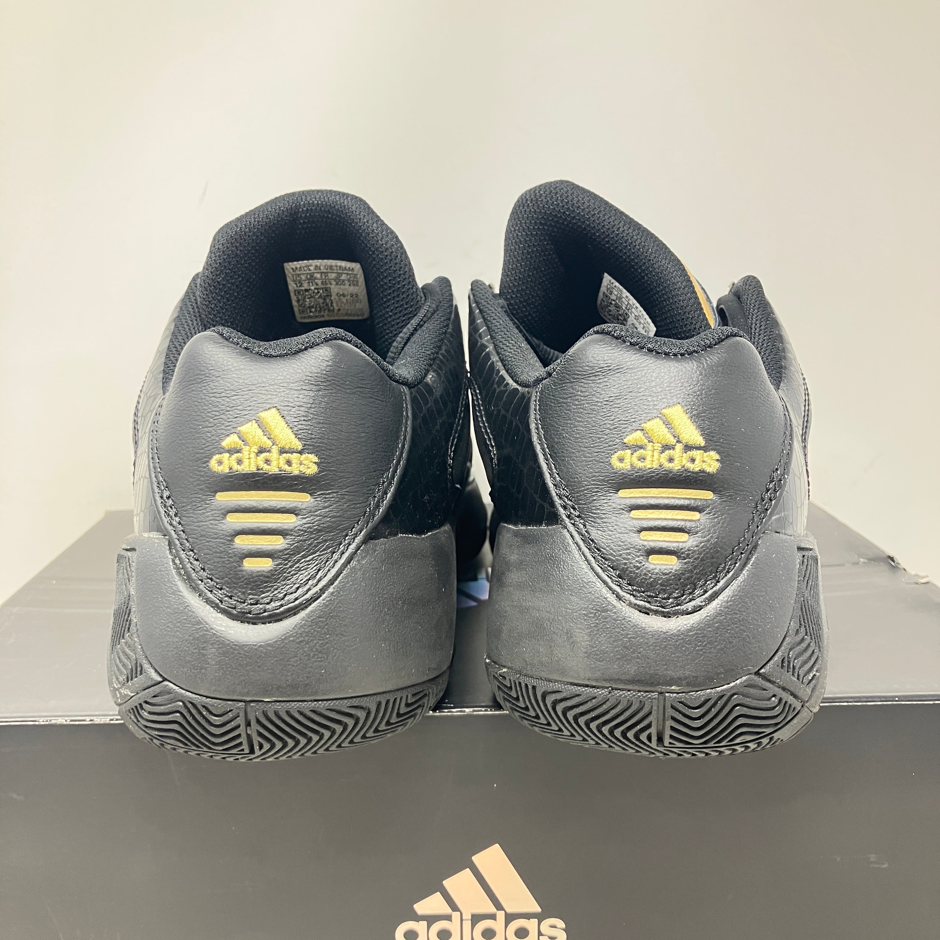 adidas Agent Gil Restomod Black Gold