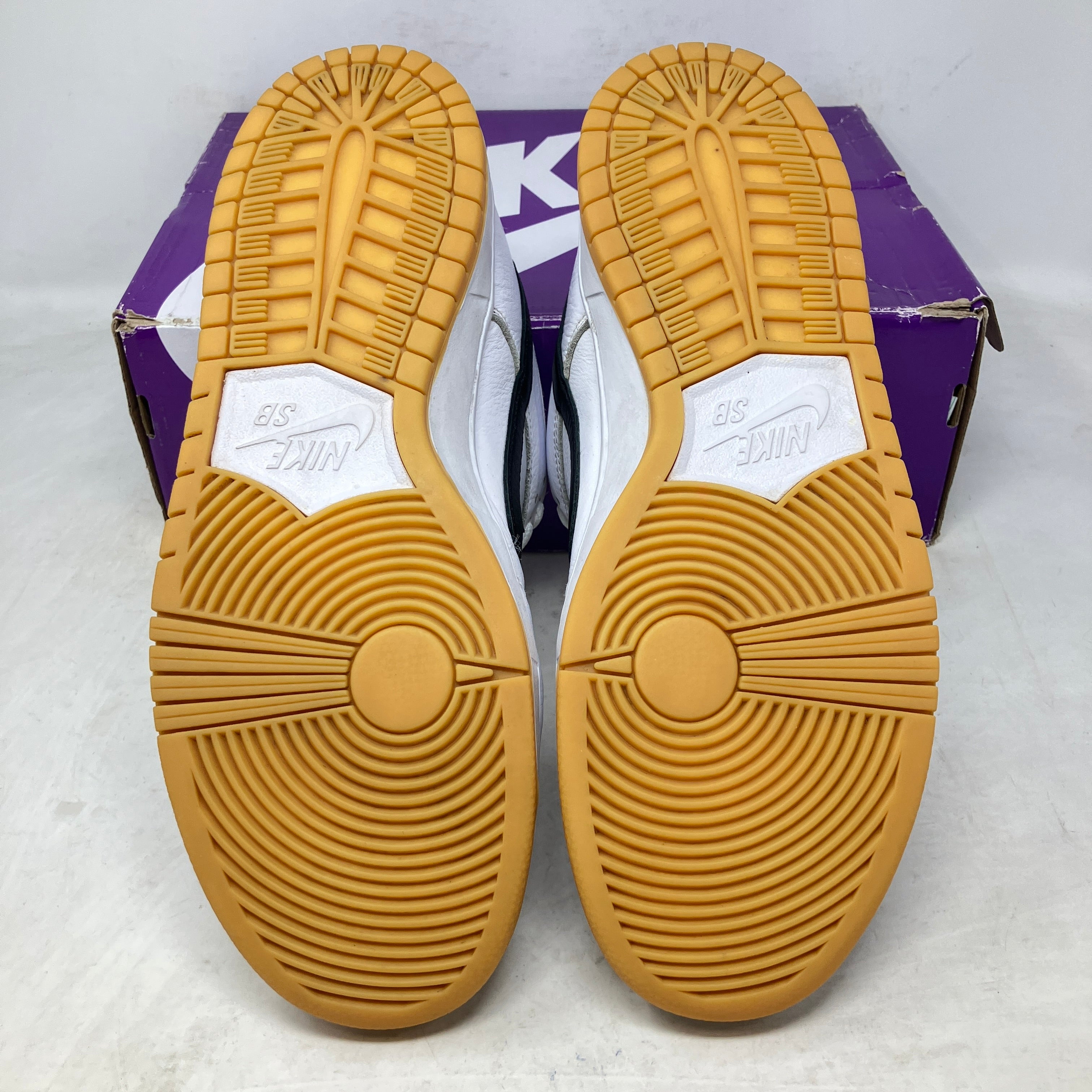 Nike SB Dunk Low Pro White Gum