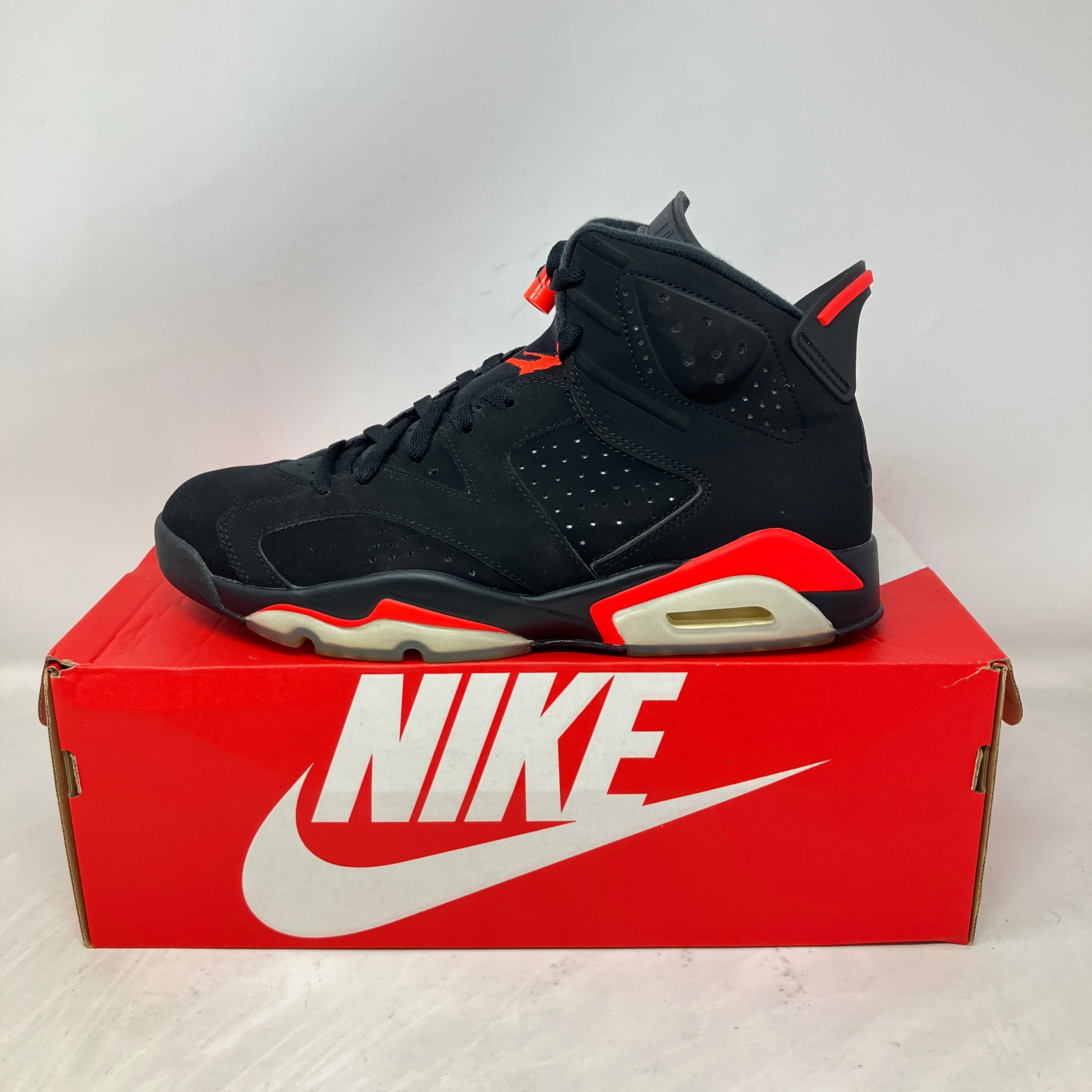 Jordan 6 Retro Black Infrared (2019)