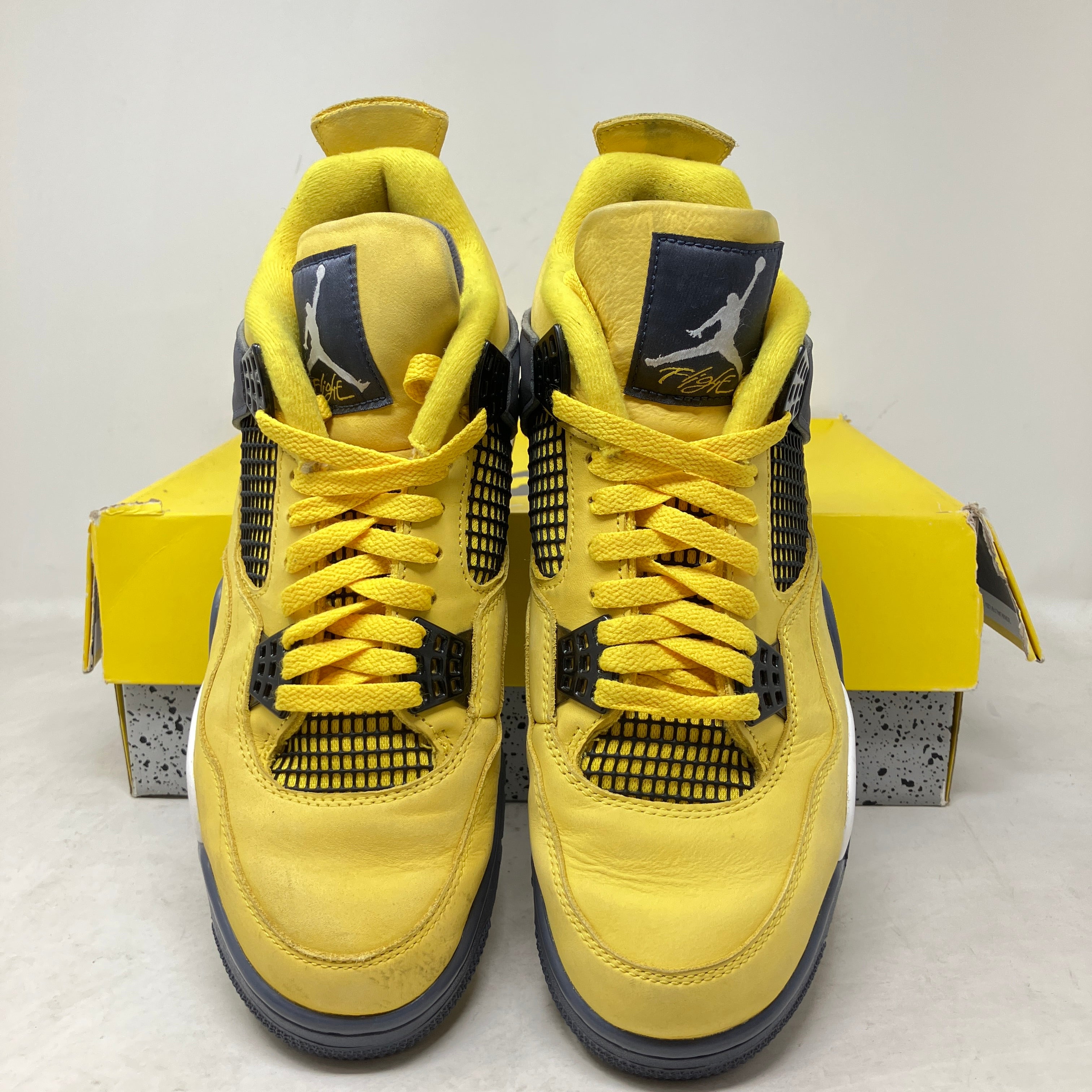 Jordan 4 Retro Lightning (2021)