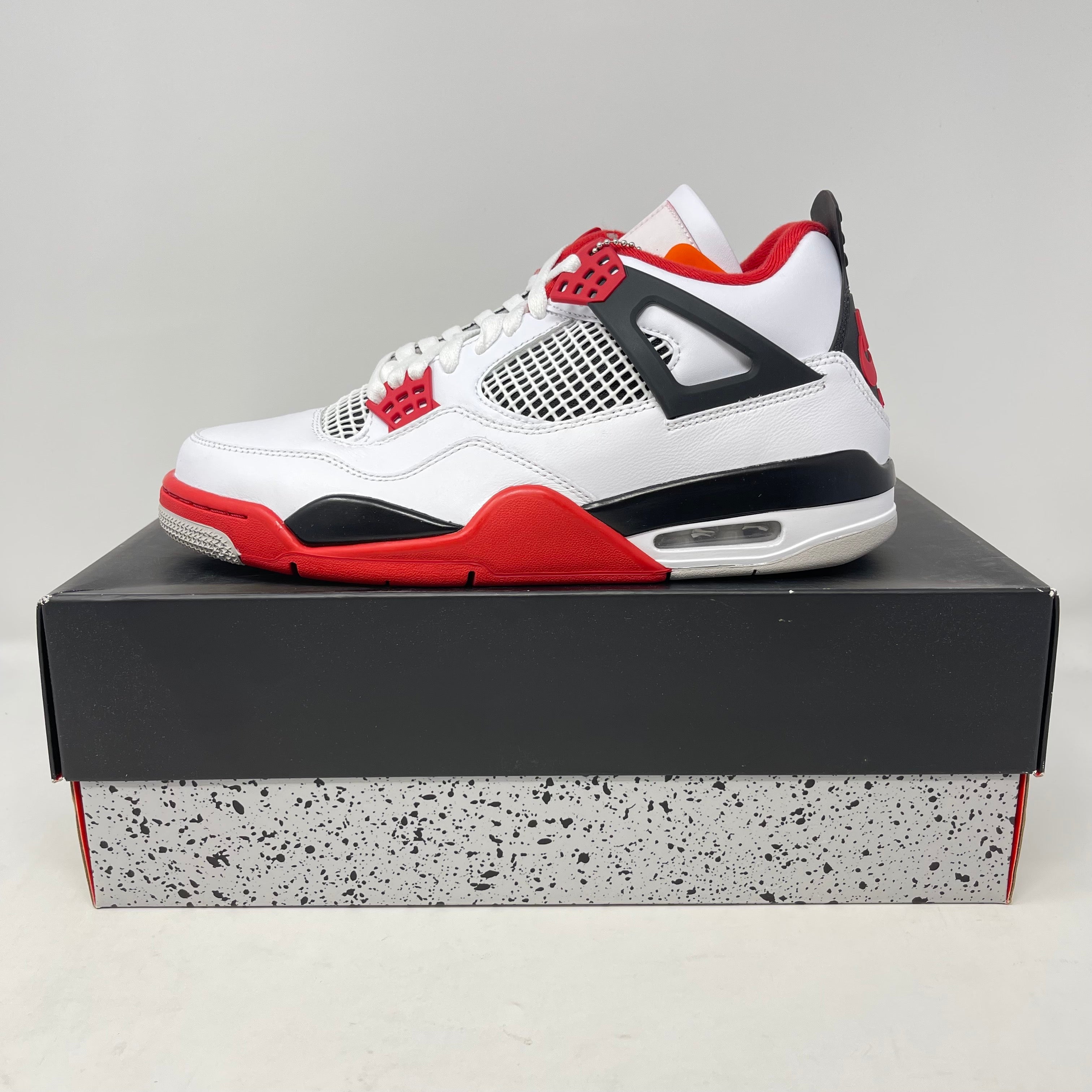 Jordan 4 Retro Fire Red (2020)