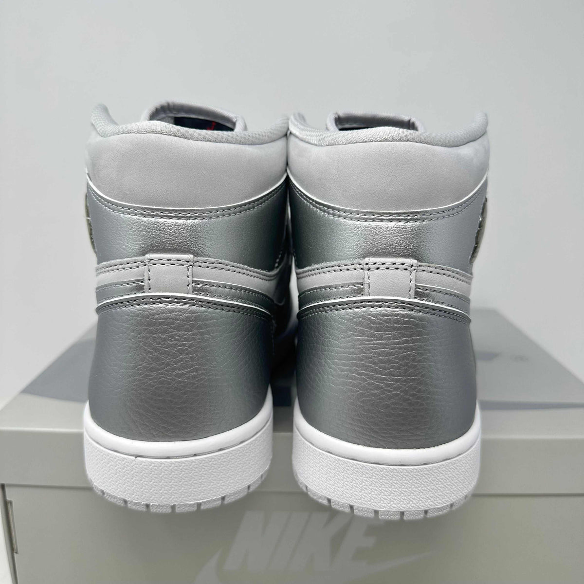 Jordan 1 Retro High CO.JP Neutral Grey (2020)