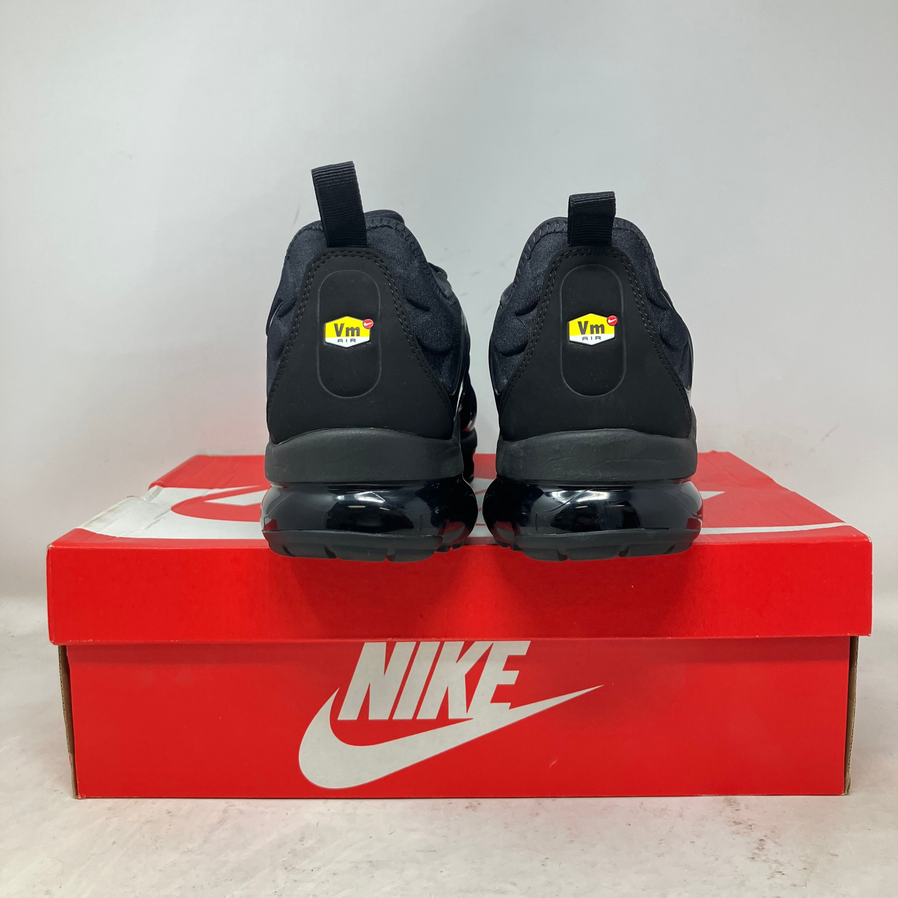 Nike Air VaporMax Plus Triple Black