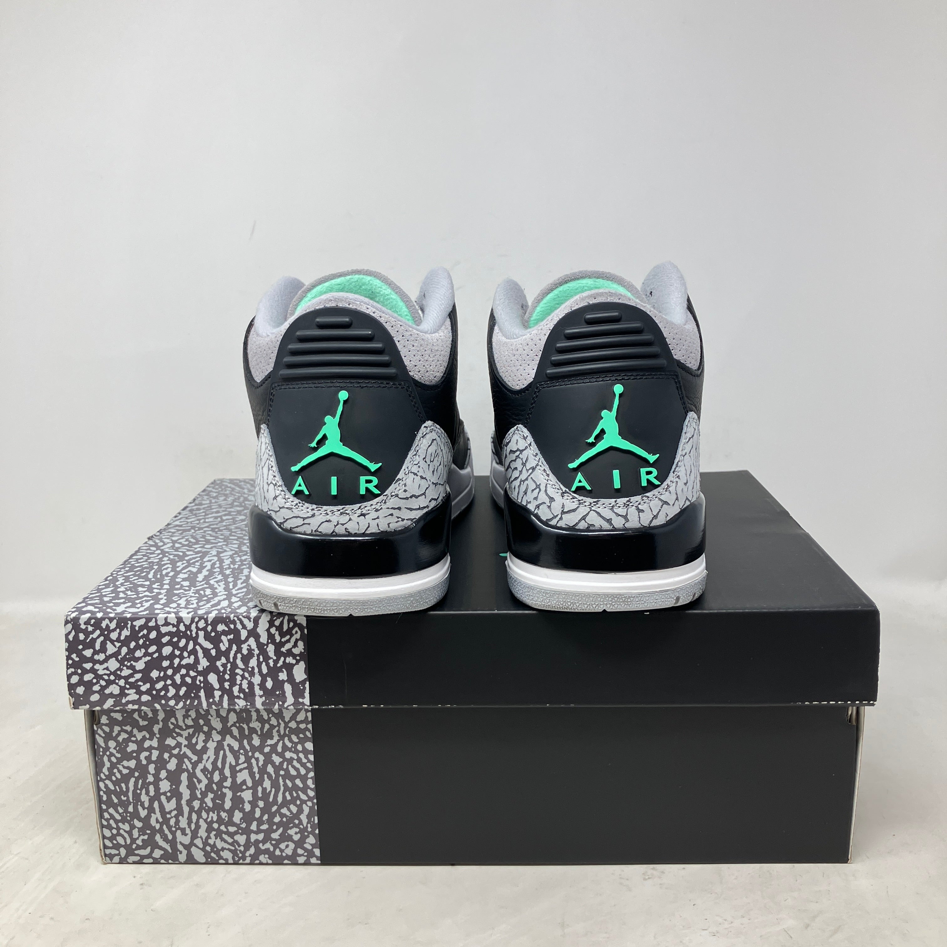Jordan 3 Retro Green Glow