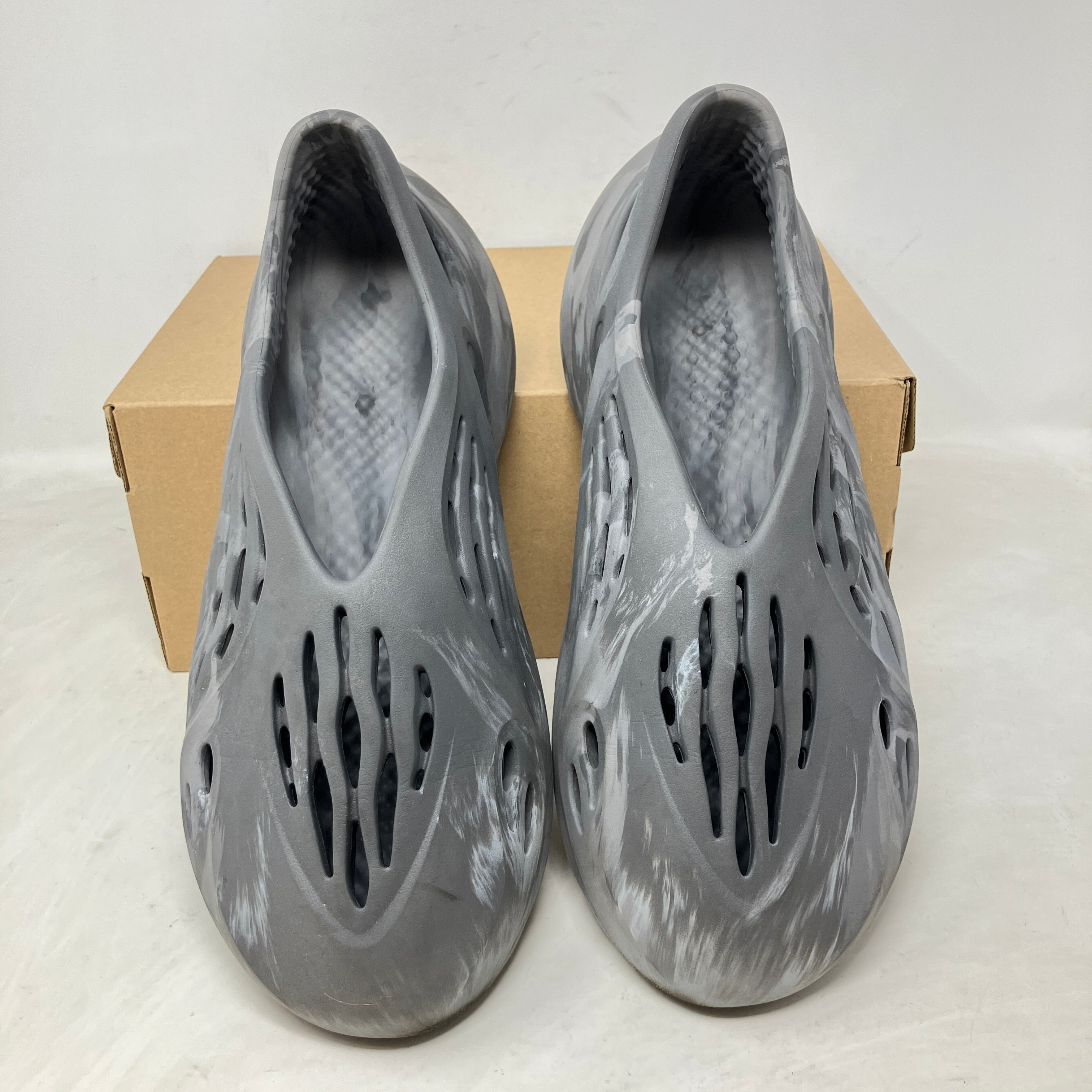 adidas Yeezy Foam RNR MX Granite