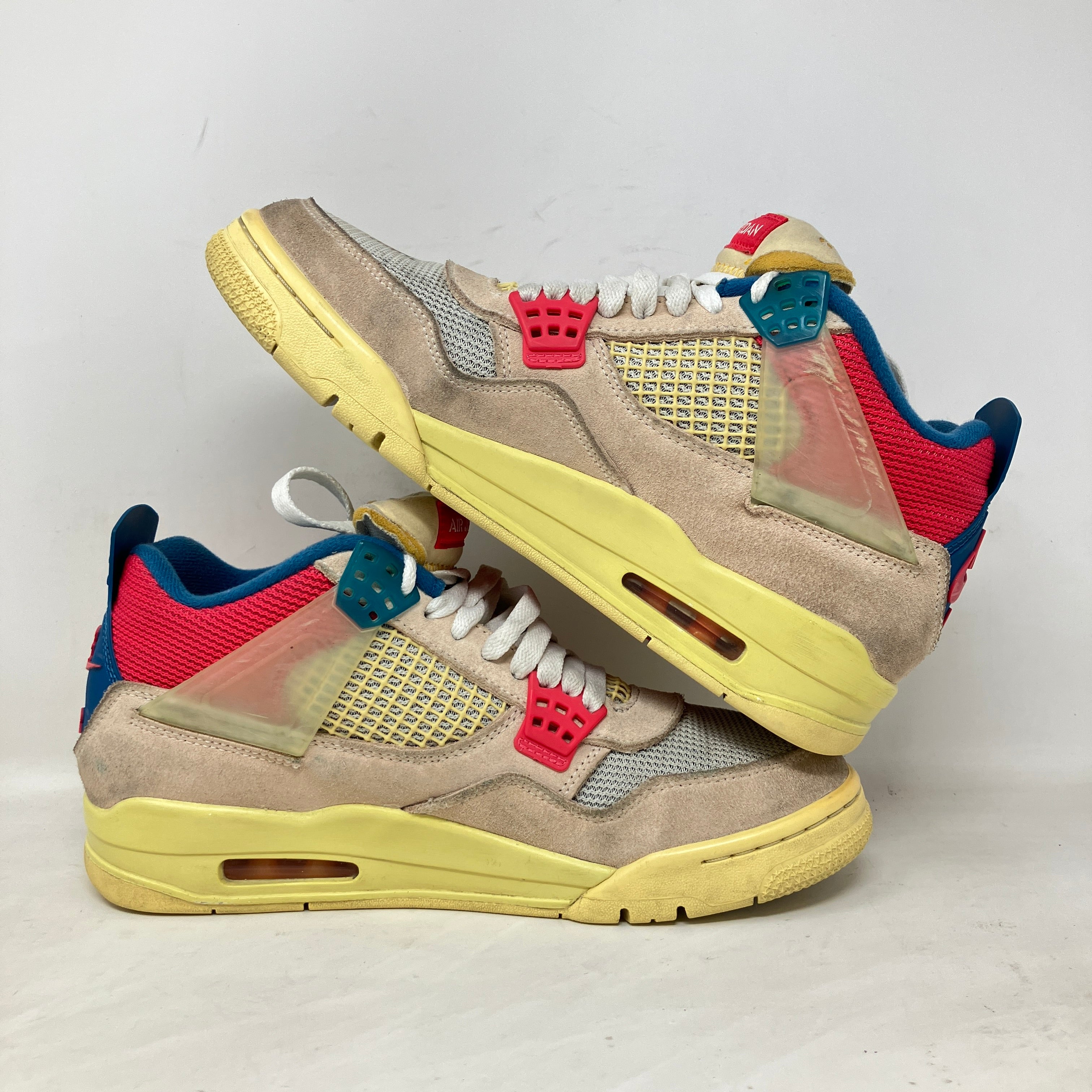 Jordan 4 Retro Union Guava Ice