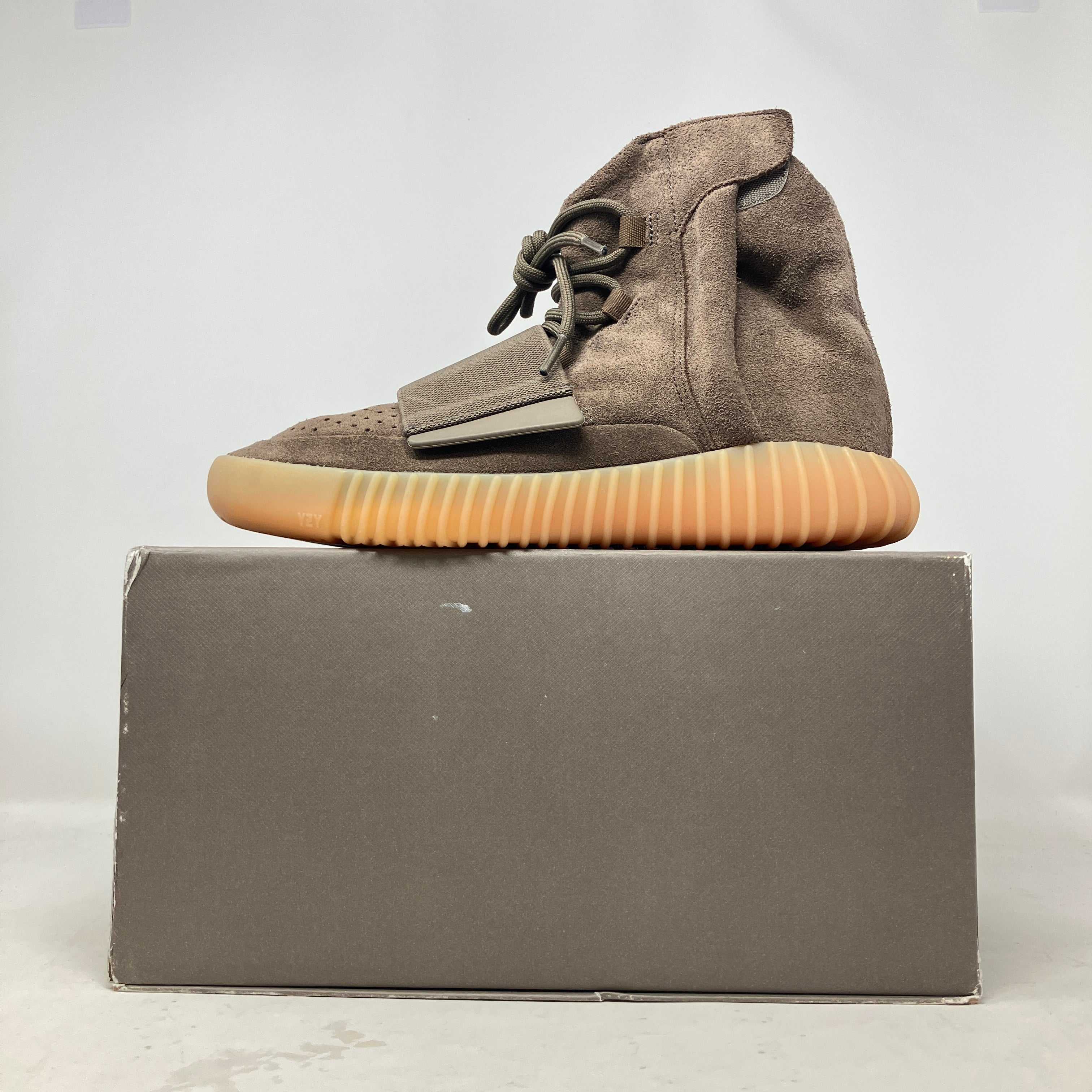 adidas Yeezy Boost 750 Chocolate