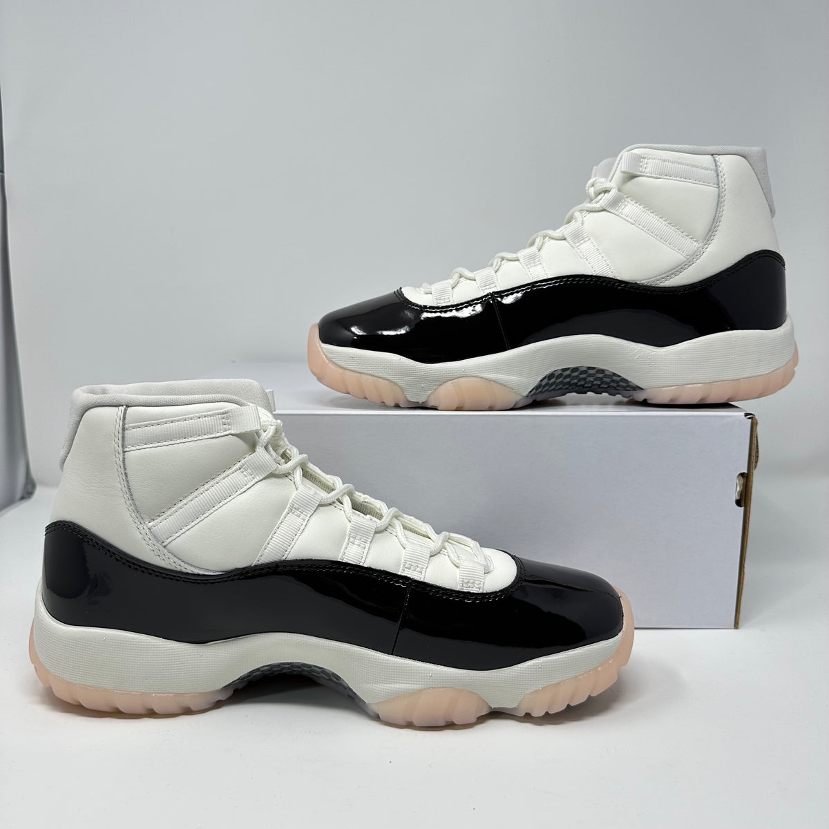 Jordan 11 Retro Neapolitan (Women's)
