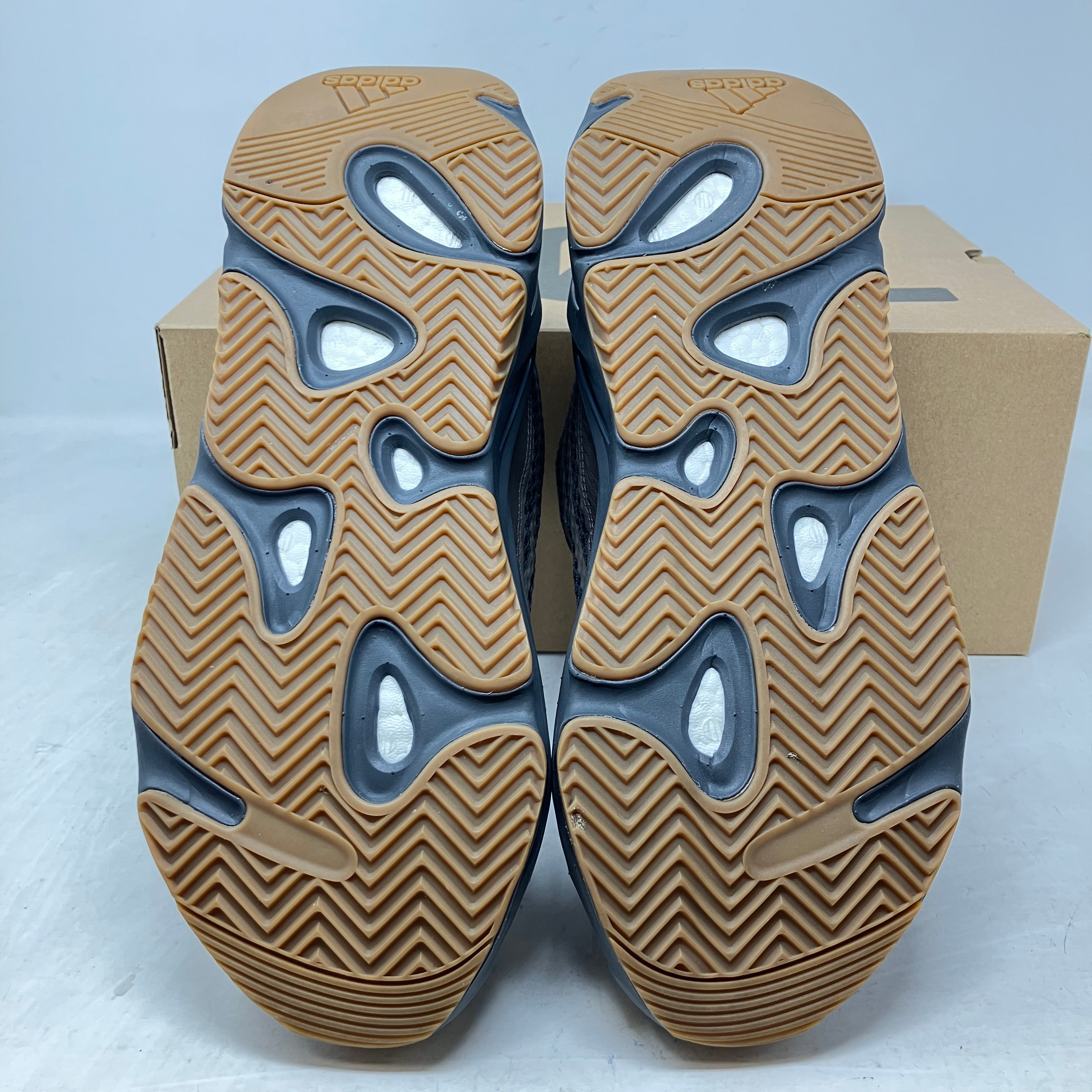 adidas Yeezy Boost 700 V2 Geode