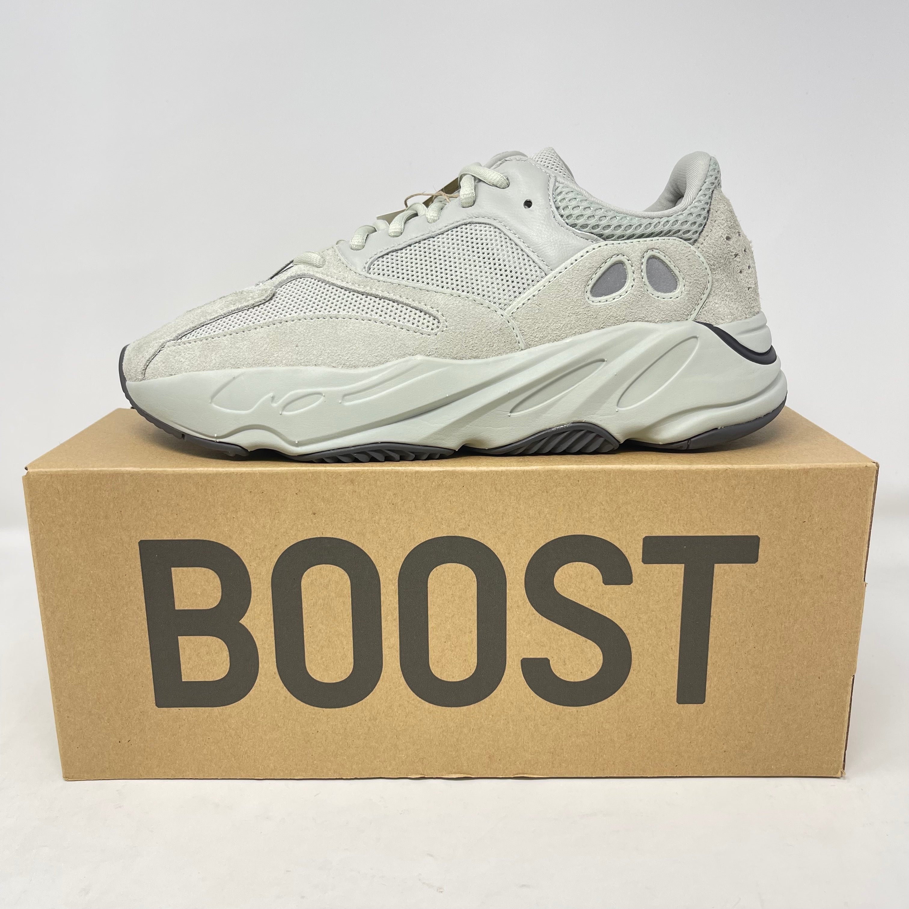 adidas Yeezy Boost 700 Salt (2019/2023)