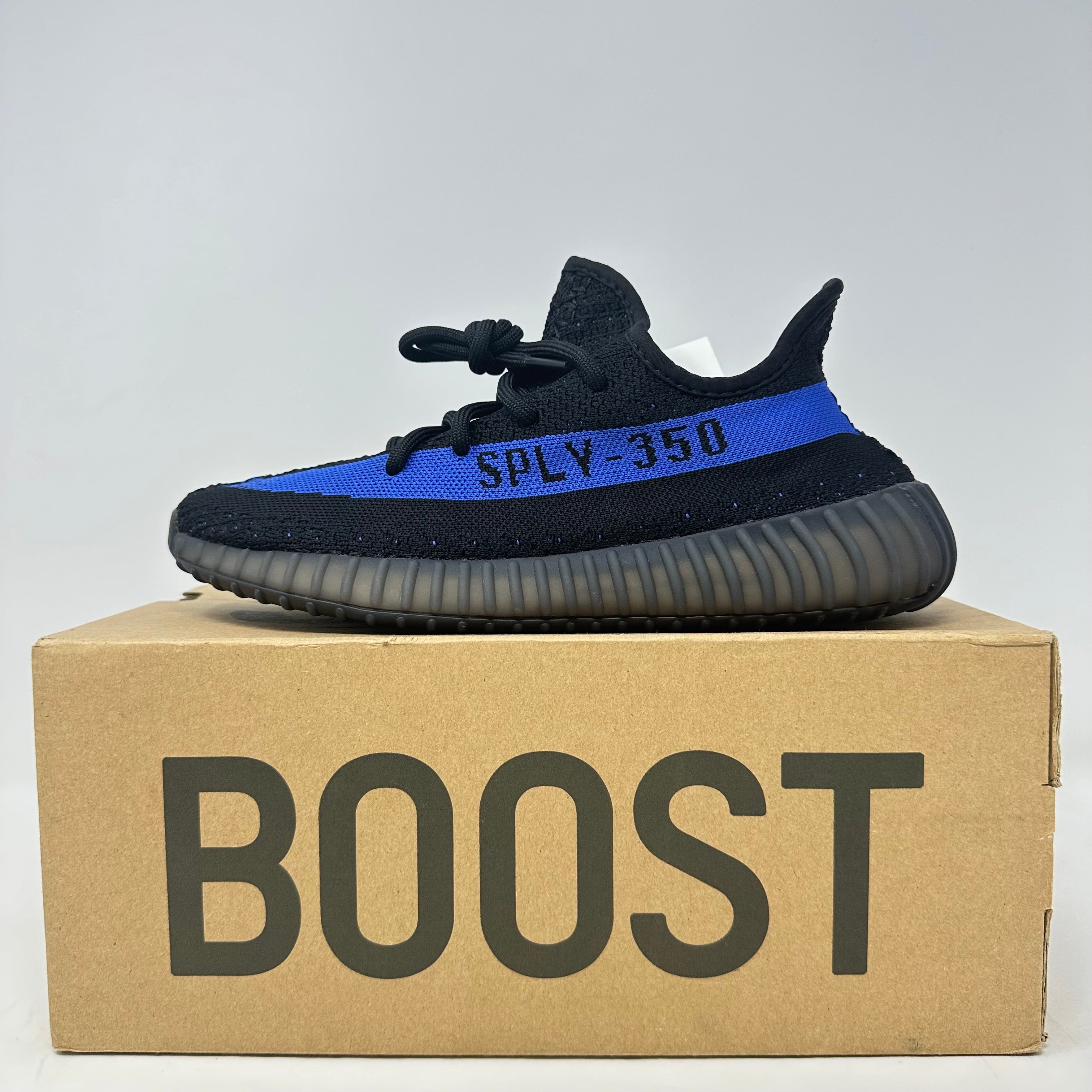 adidas Yeezy Boost 350 V2 Dazzling Blue