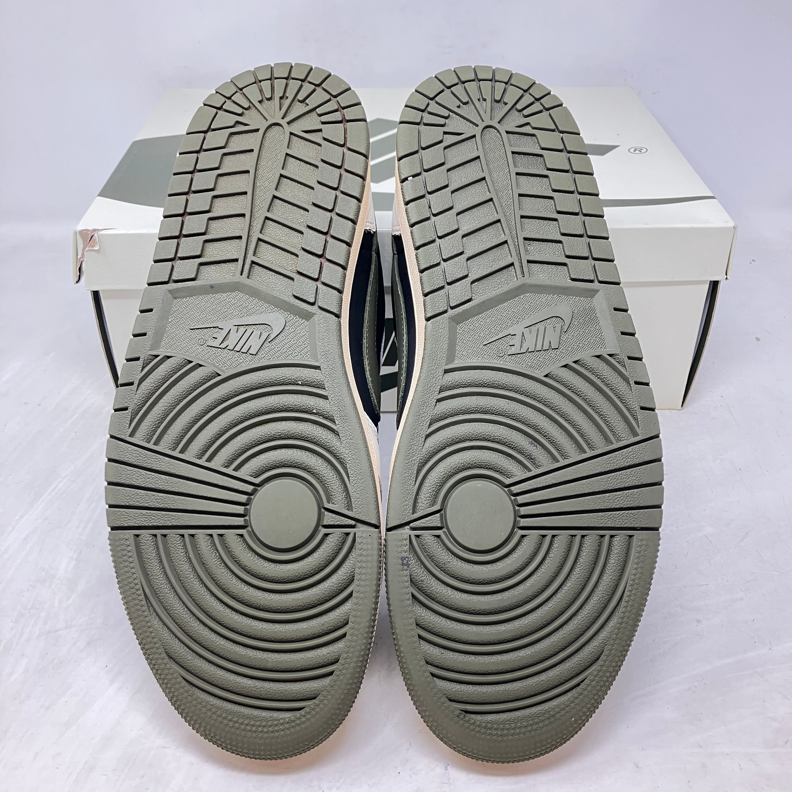 Jordan 1 Retro Low OG SP Travis Scott Olive (Women's)