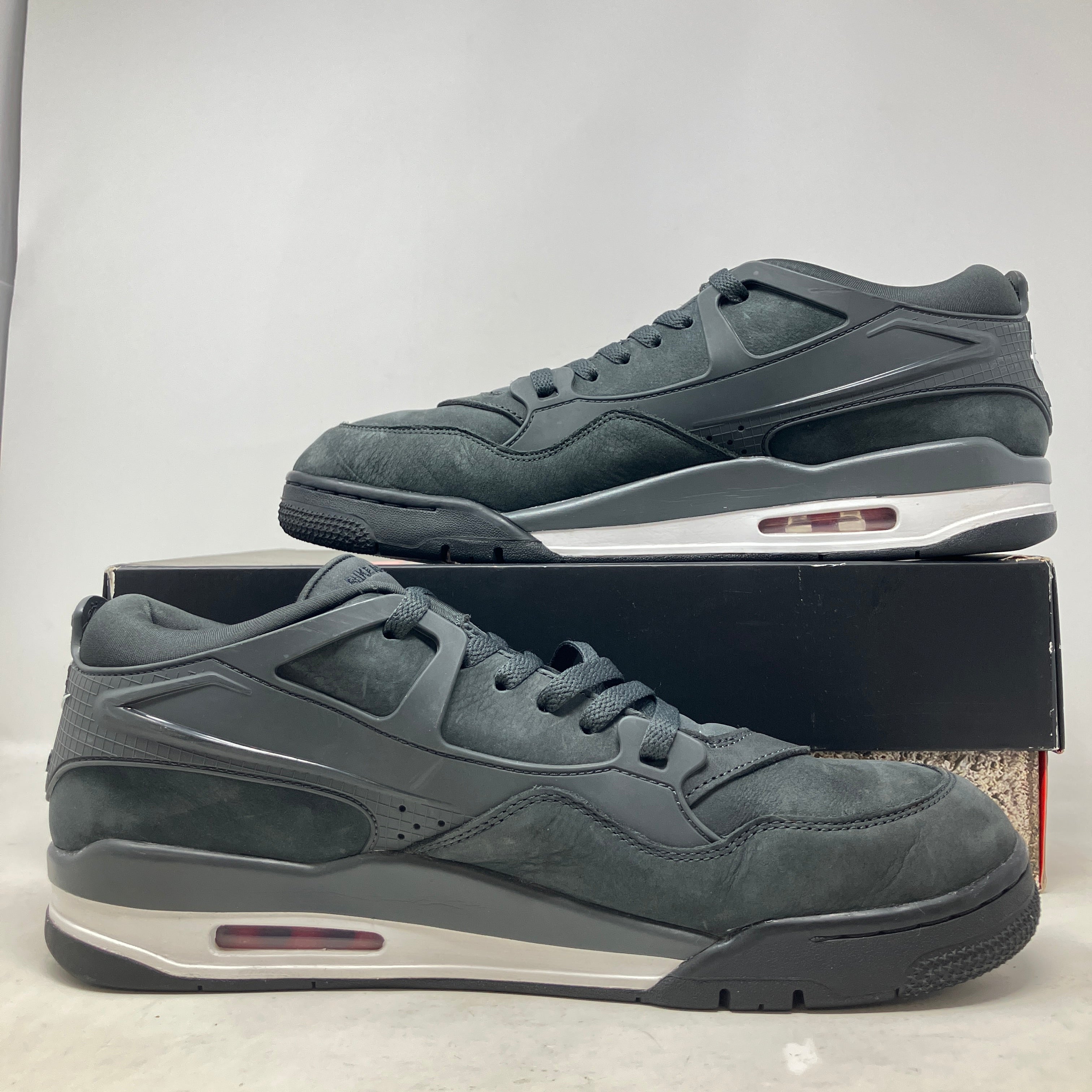 Jordan 4 RM SP Nigel Sylvester Driveway Grey