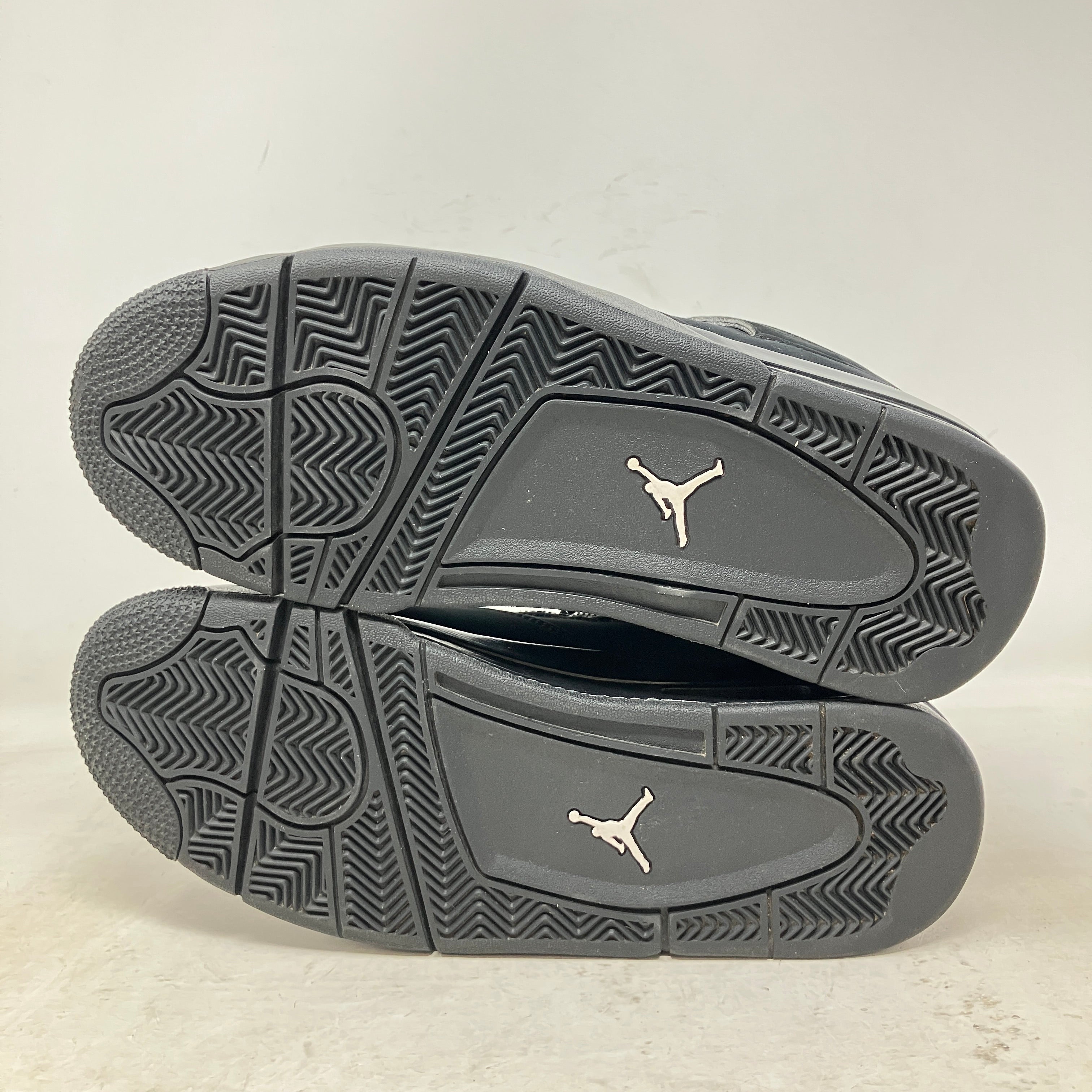 Jordan 4 Retro Black Cat (2020)