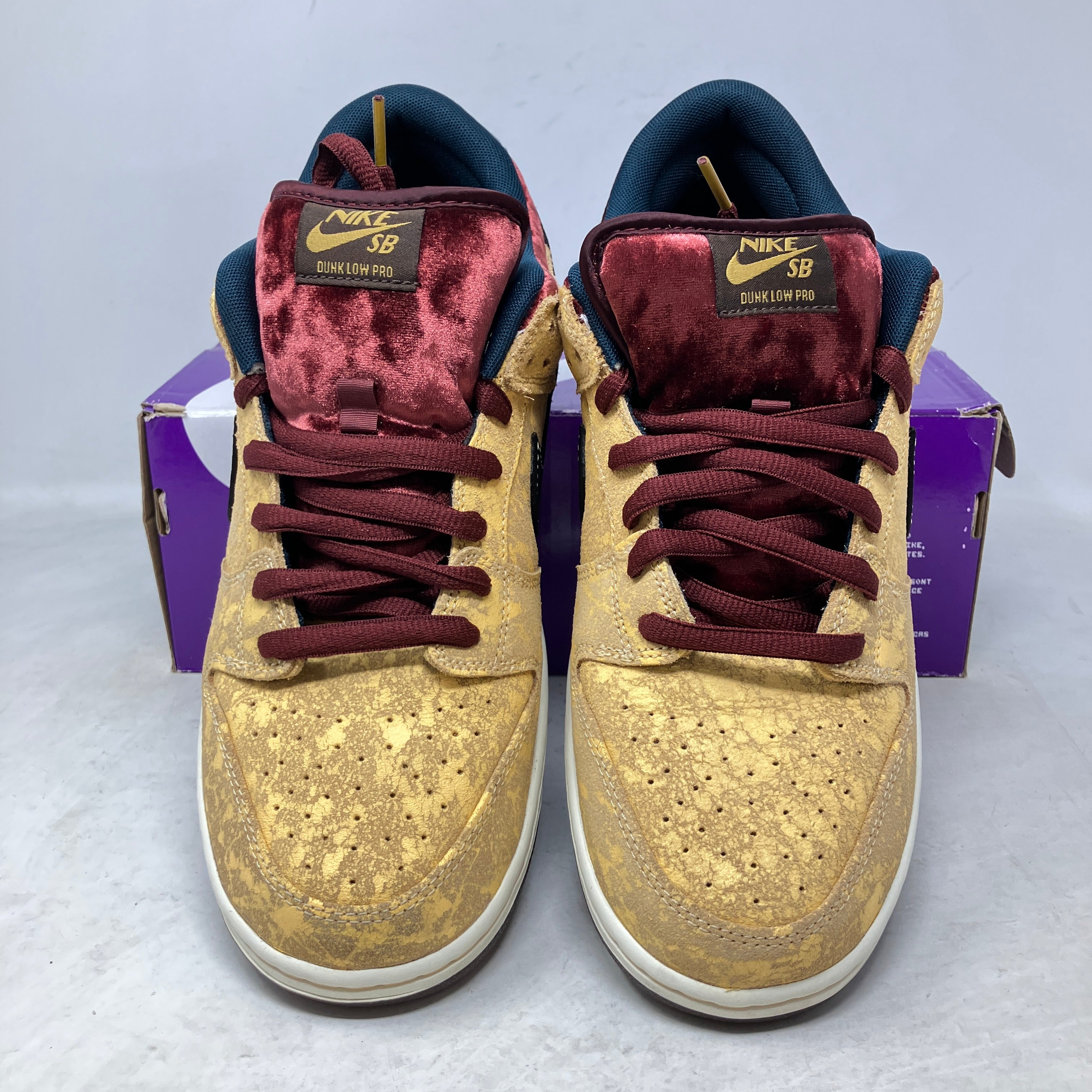 Nike SB Dunk Low City of Cinema