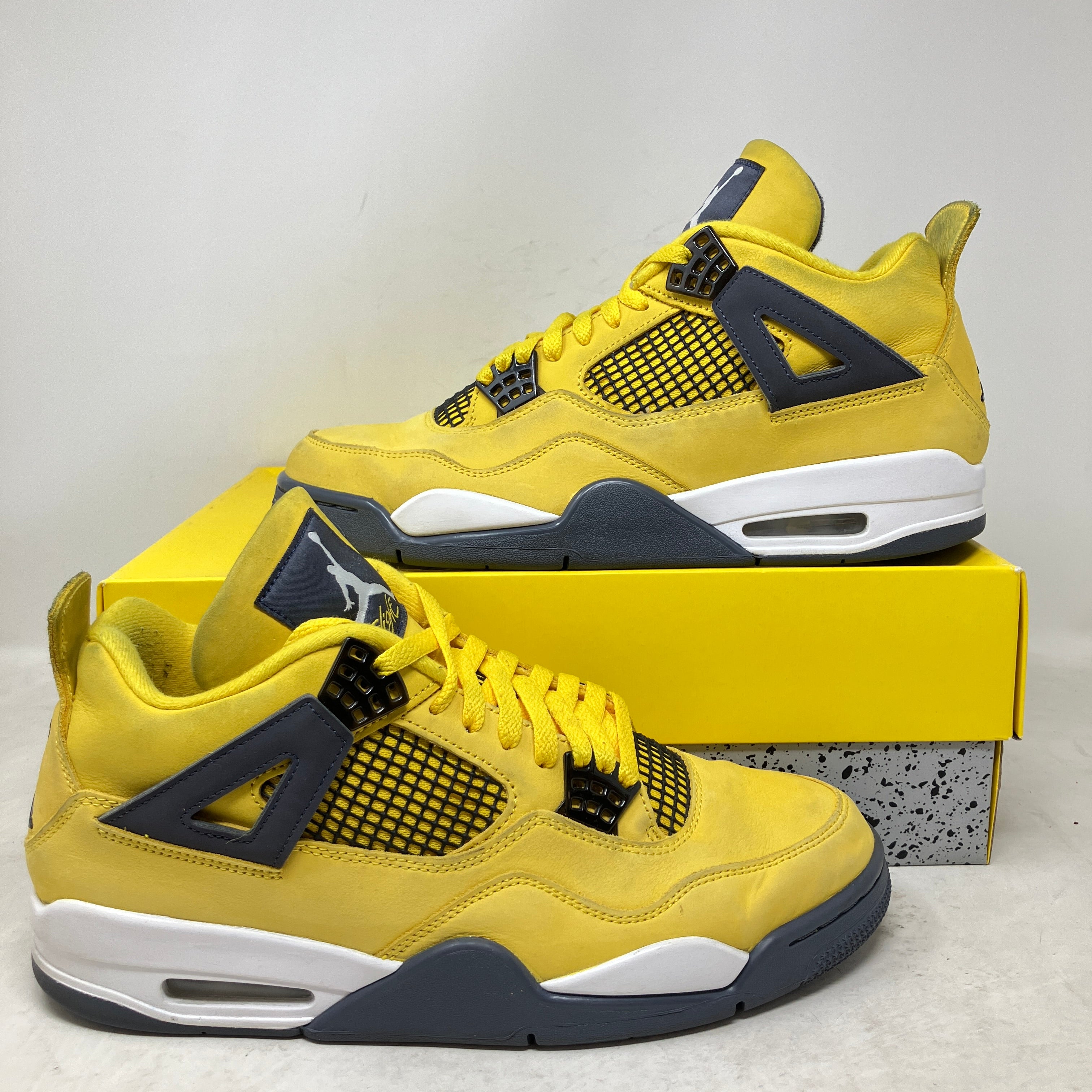 Jordan 4 Retro Lightning (2021)