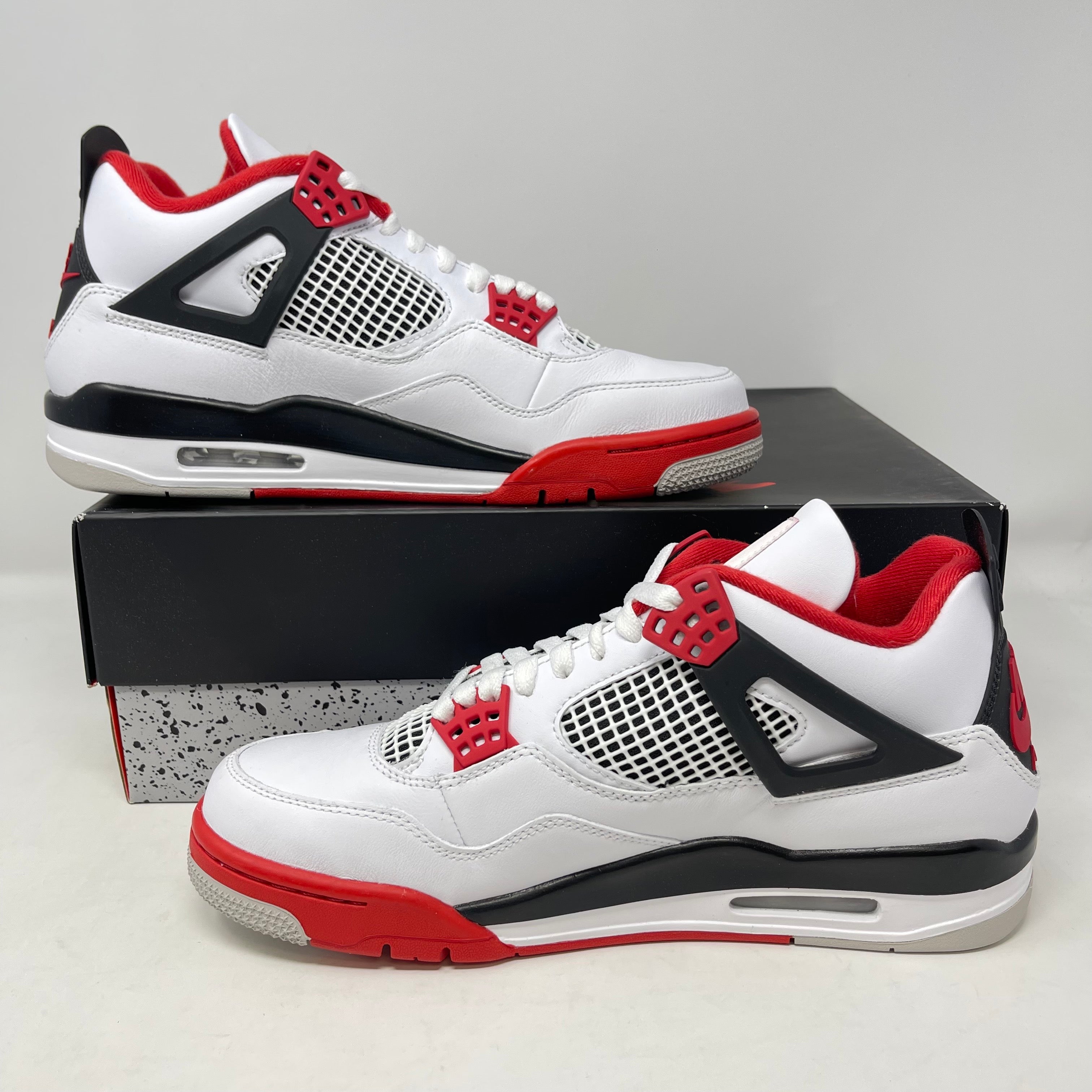 Jordan 4 Retro Fire Red (2020)